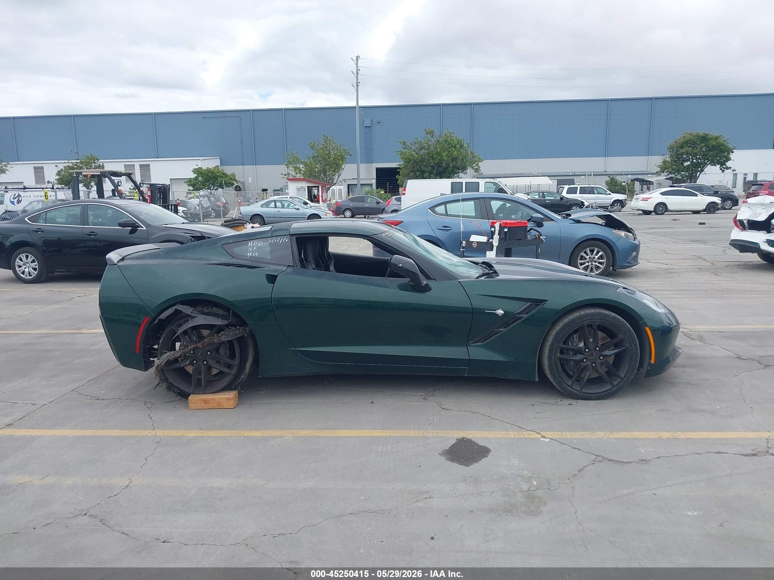 2014 Chevrolet Corvette Stingray Z51 Green vin: 1G1YL2D72E5129860