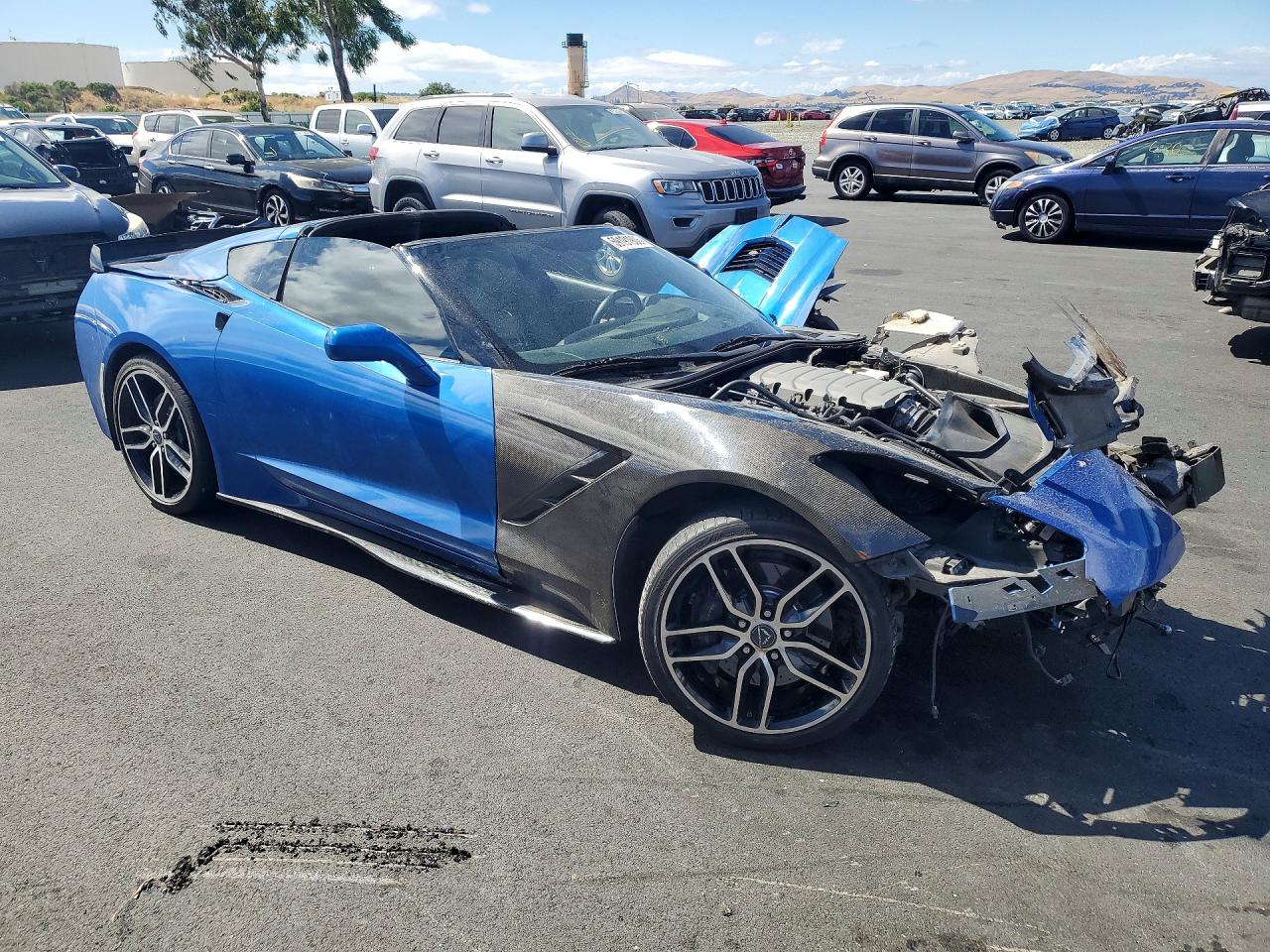 2015 Chevrolet Corvette Stingray Z51 3lt Blue vin: 1G1YL2D73F5124328