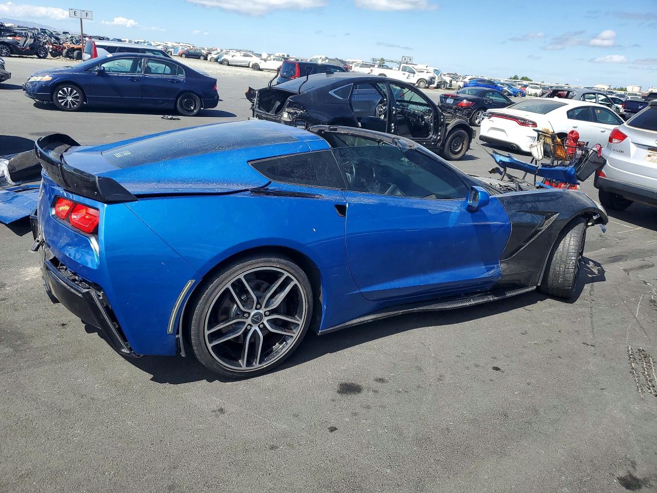 2015 Chevrolet Corvette Stingray Z51 3lt Blue vin: 1G1YL2D73F5124328
