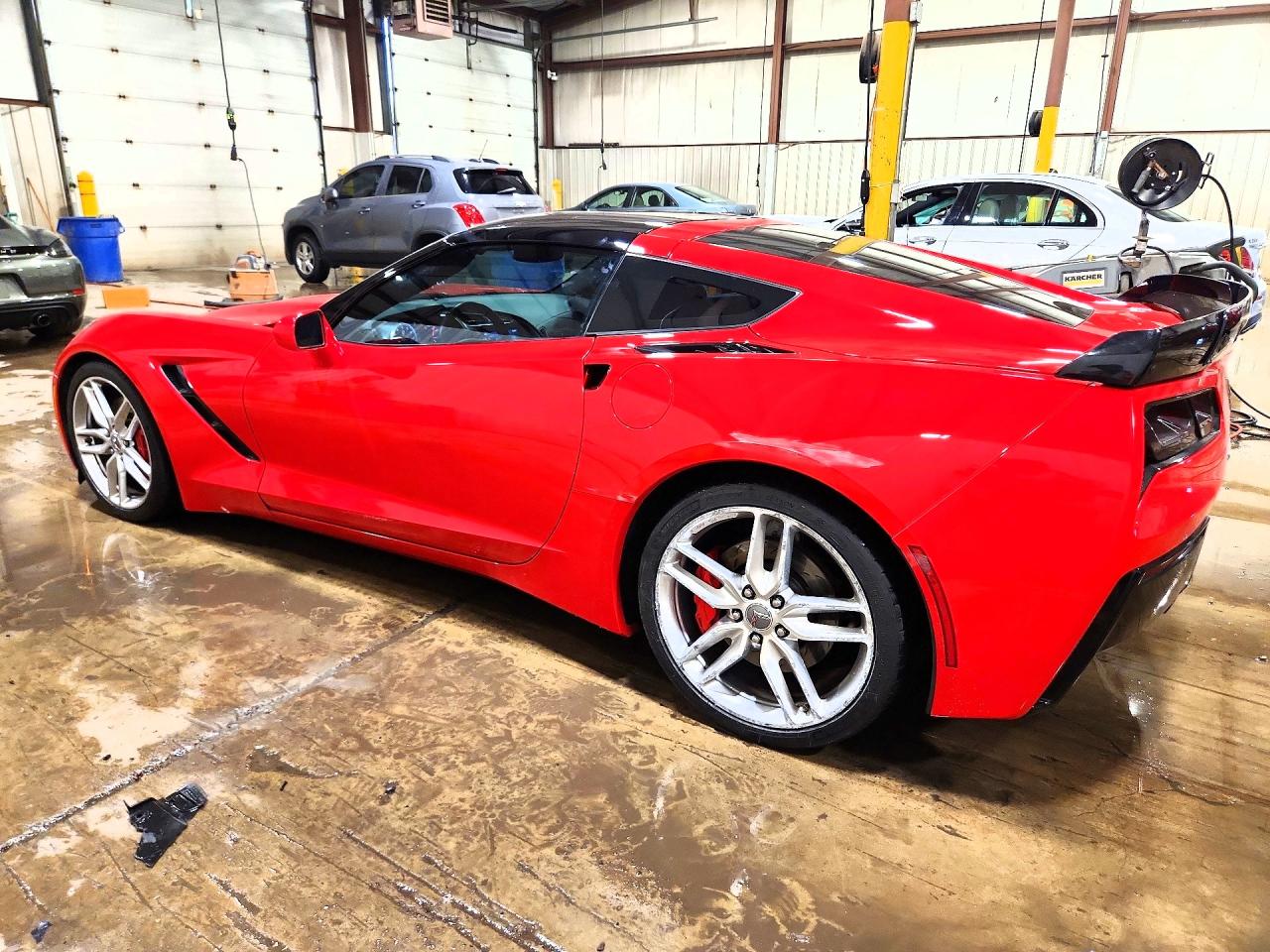 2014 Chevrolet Corvette Stingray Z51 3lt Красный vin: 1G1YL2D76E5108493