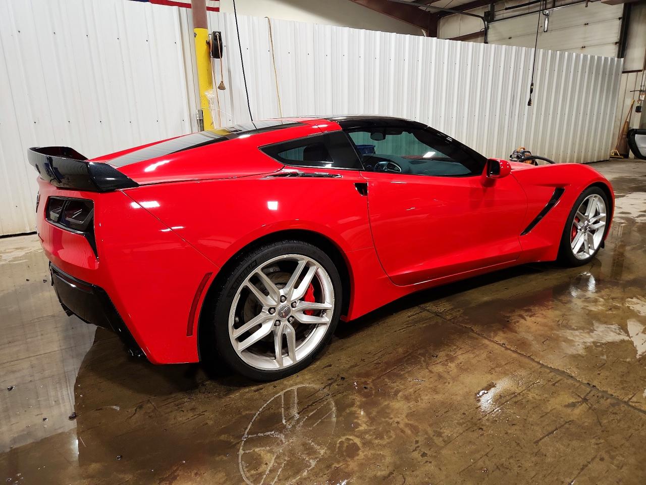 2014 Chevrolet Corvette Stingray Z51 3lt Красный vin: 1G1YL2D76E5108493