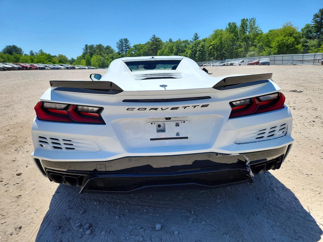 2024 Chevrolet Corvette E-ray 2lz White vin: 1G1YL3D44R5500390
