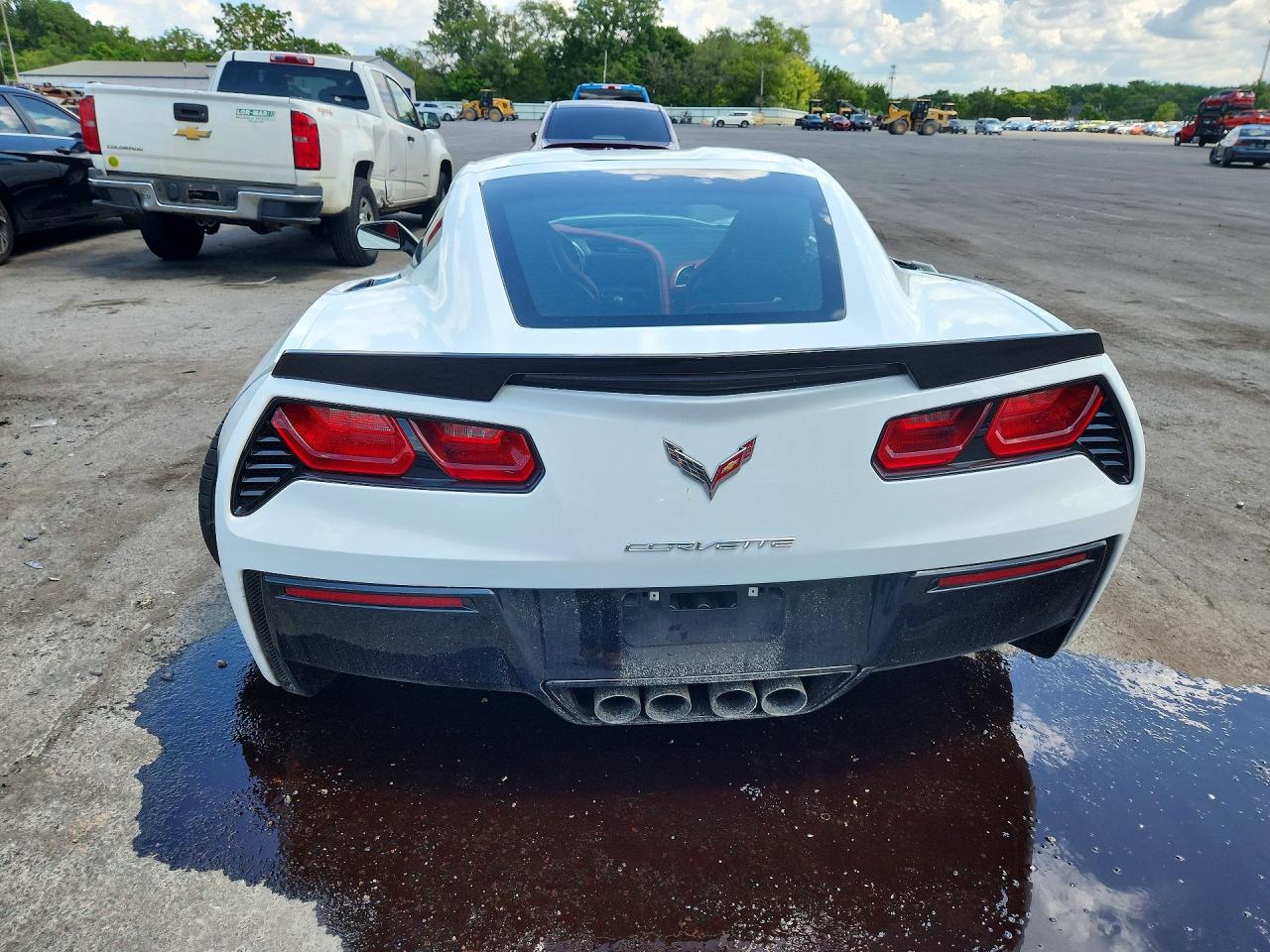 2014 Chevrolet Corvette Stingray Z51 3lt White vin: 1G1YM2D73E5101918