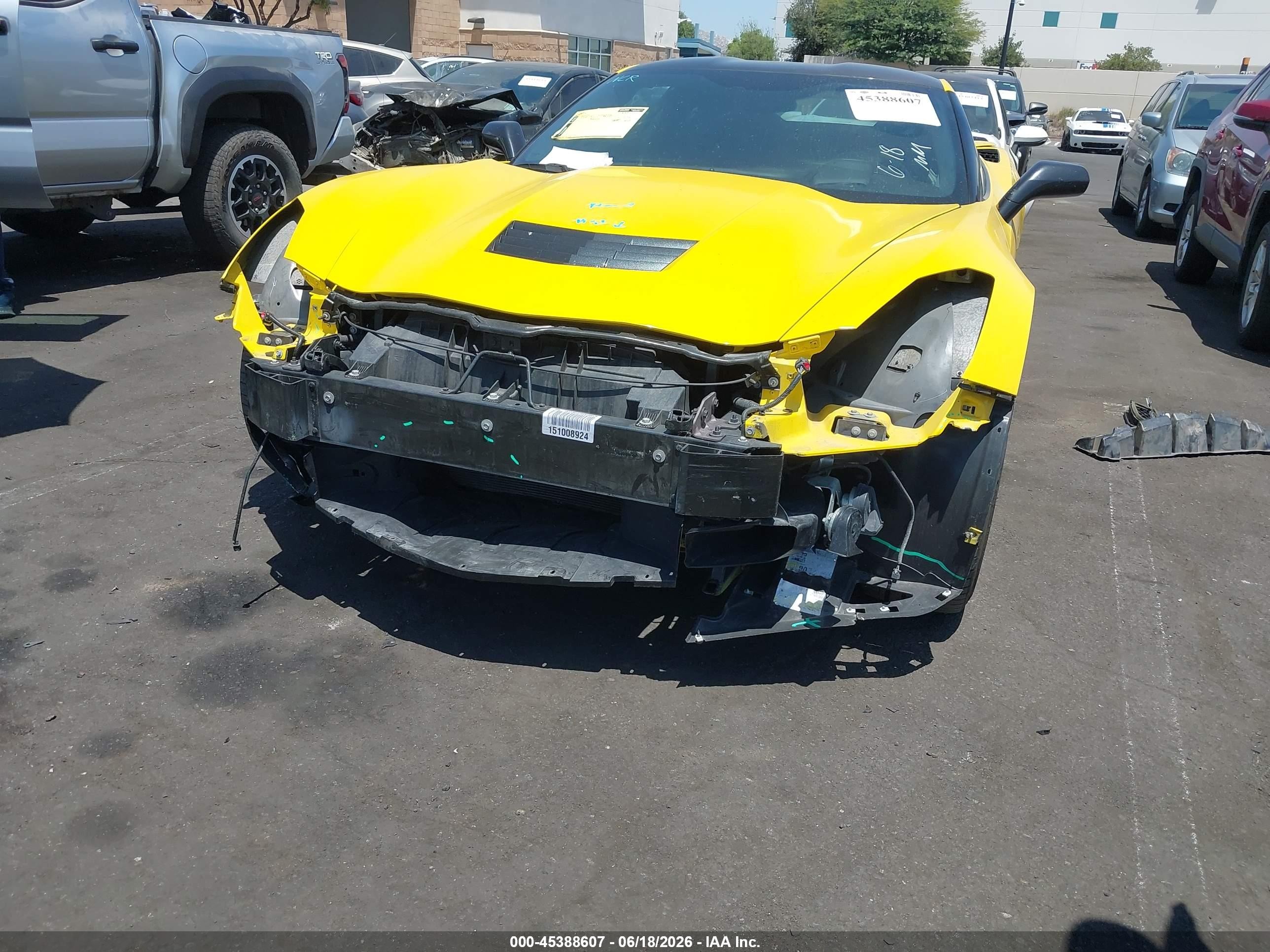 2015 Chevrolet Corvette Stingray Z51 Желтый vin: 1G1YM2D79F5108079