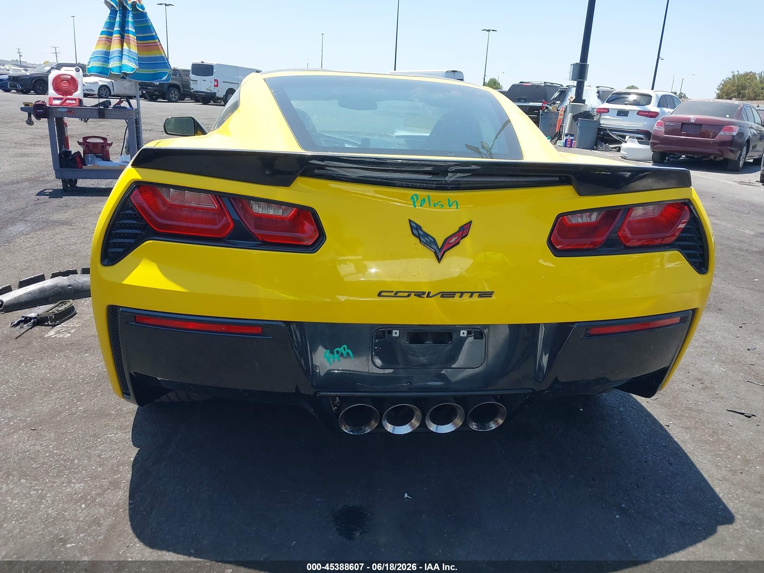 2015 Chevrolet Corvette Stingray Z51 Желтый vin: 1G1YM2D79F5108079