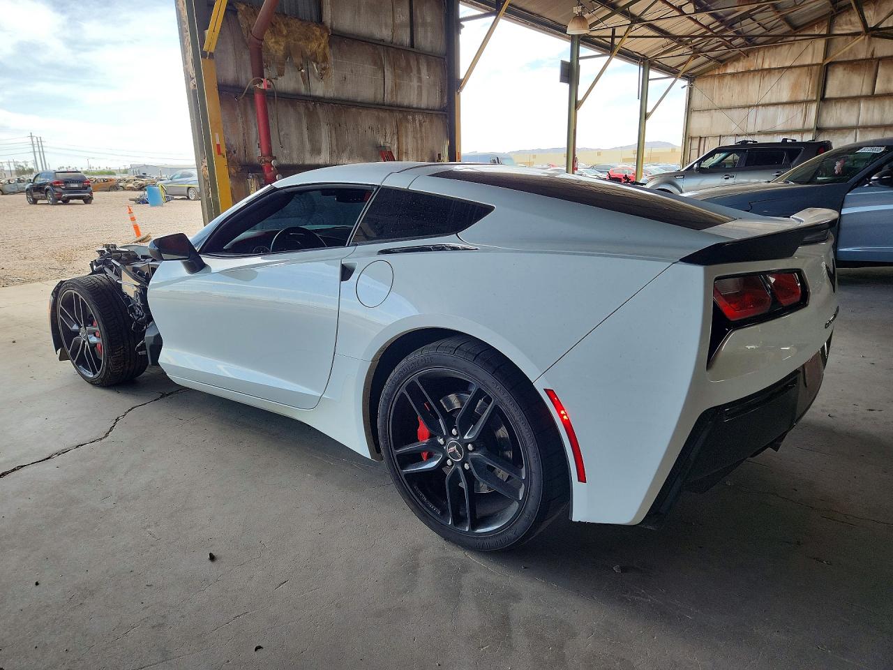 2015 Chevrolet Corvette Stingray Z51 3lt White vin: 1G1YM2D7XF5124548