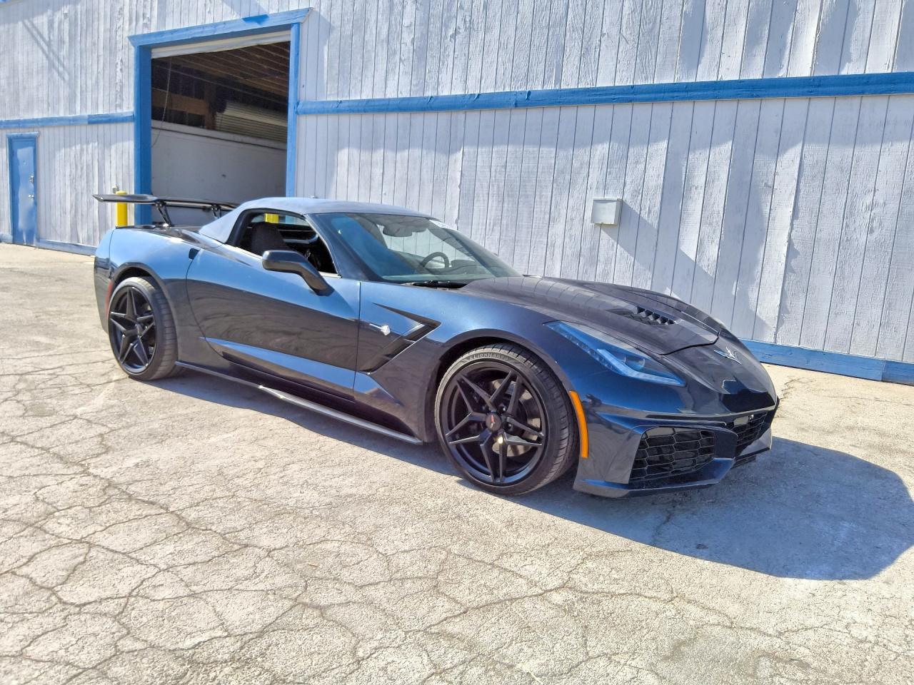 2014 Chevrolet Corvette Stingray Z51 3lt Blue vin: 1G1YM3D73E5110236