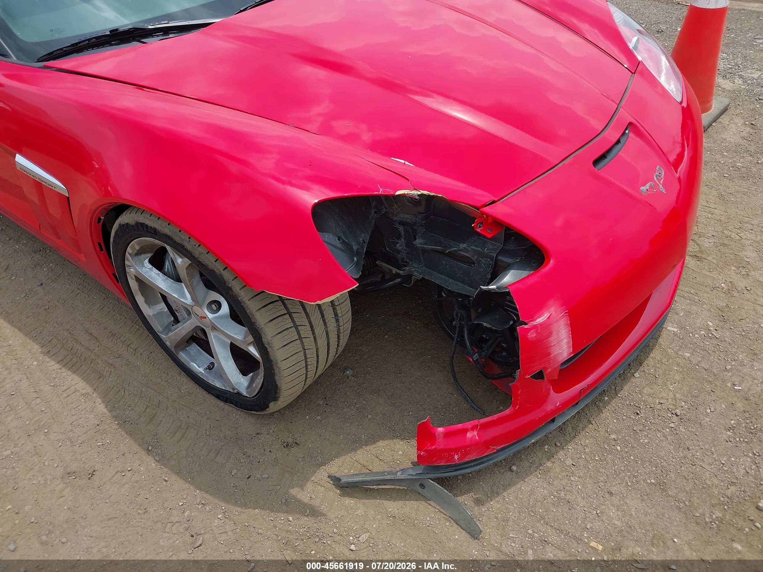 2013 Chevrolet Corvette Grand Sport Red vin: 1G1YP2DW2D5104189