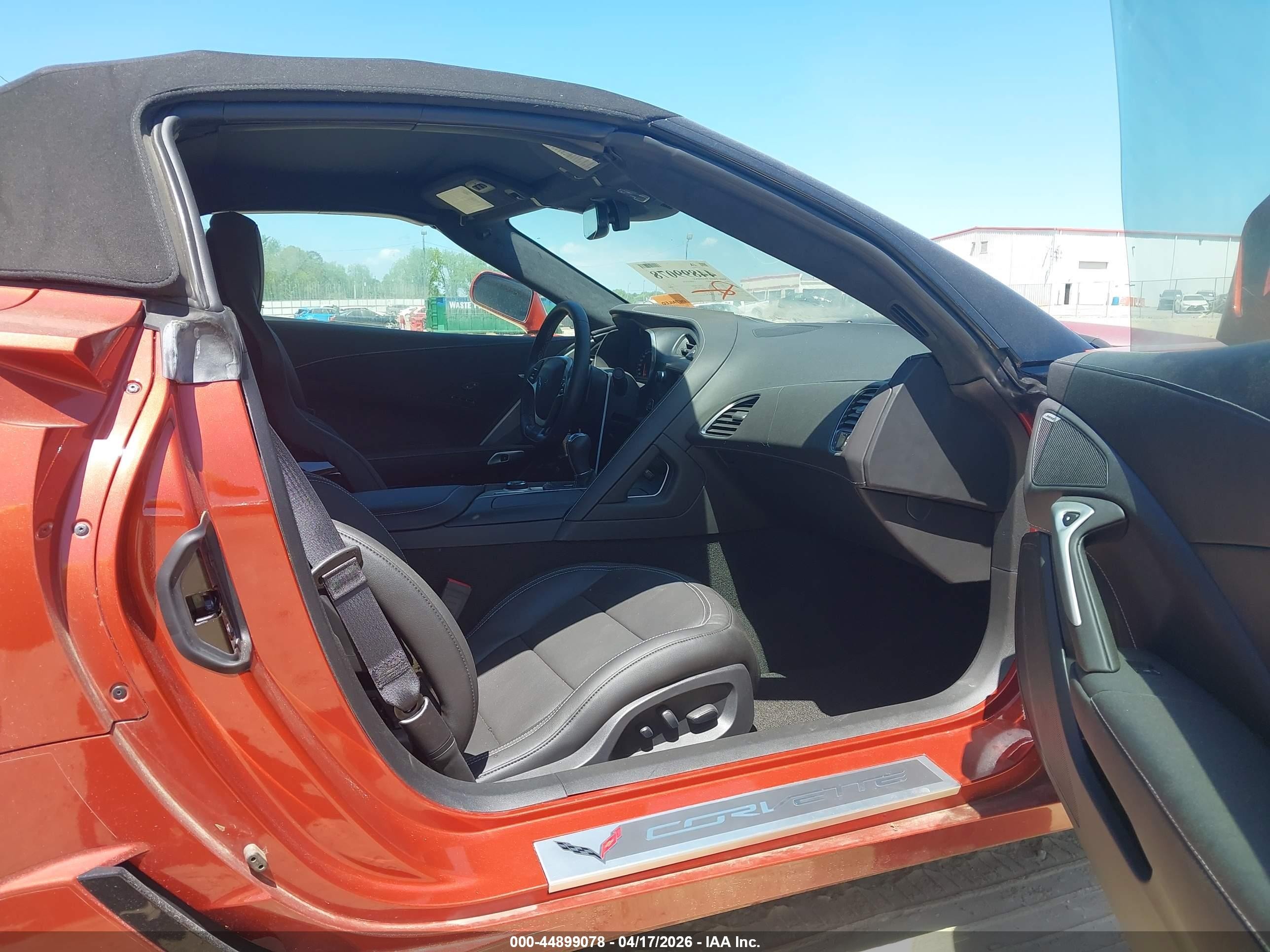 2015 Chevrolet Corvette Z06 Оранжевый vin: 1G1YT3D64F5606433