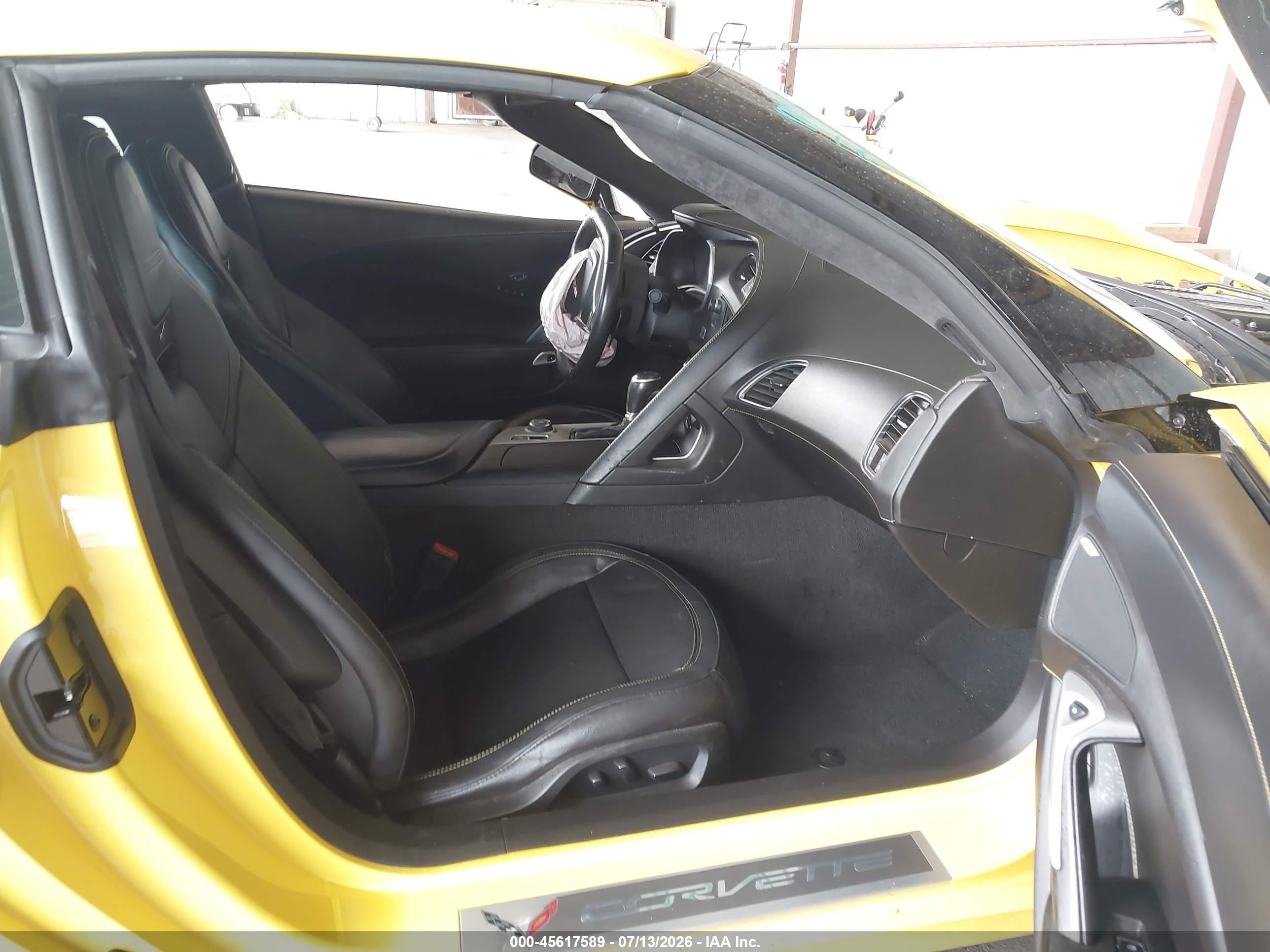 2016 Chevrolet Corvette Z06 Желтый vin: 1G1YU2D6XG5607286