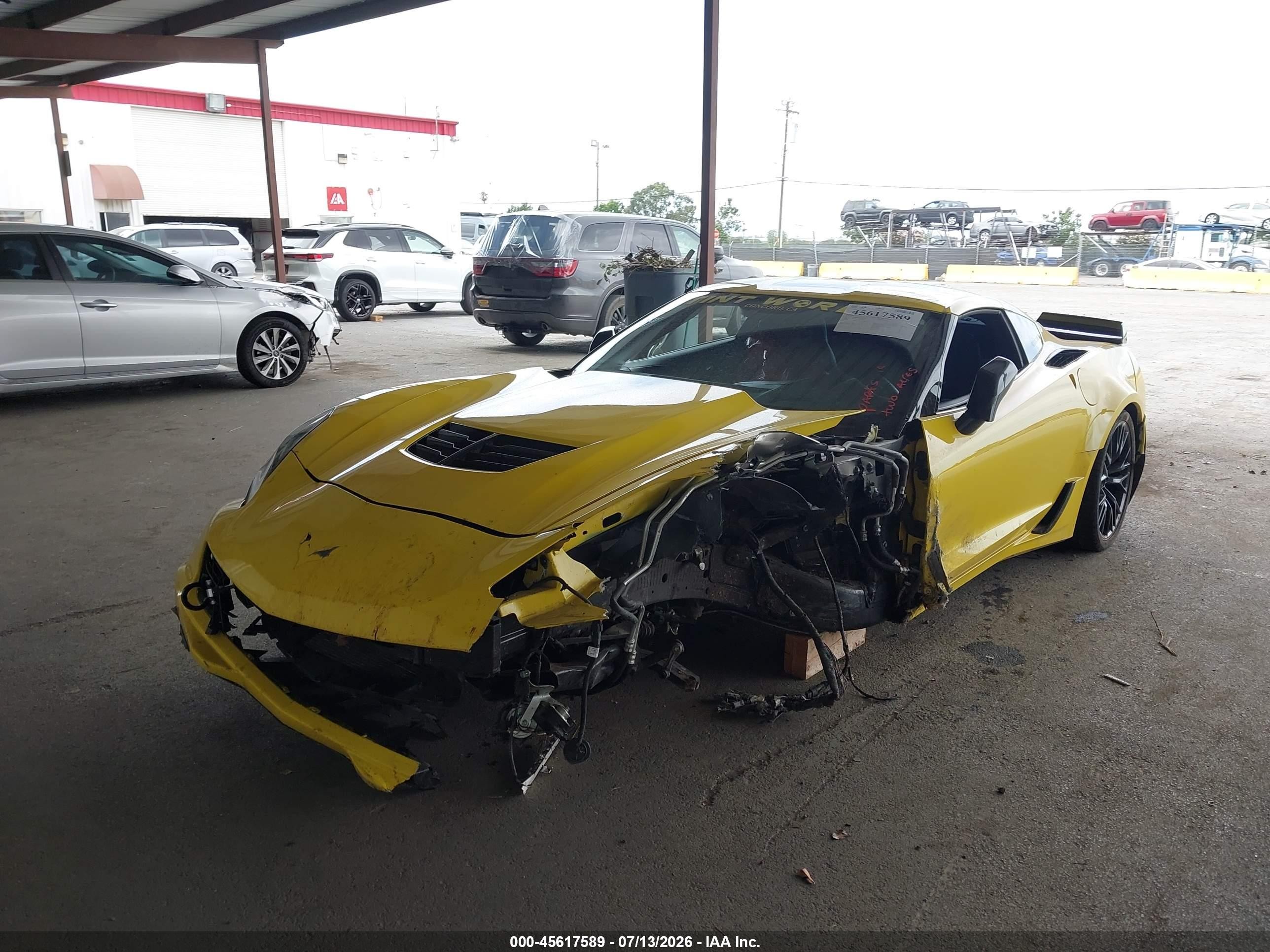 2016 Chevrolet Corvette Z06 Желтый vin: 1G1YU2D6XG5607286