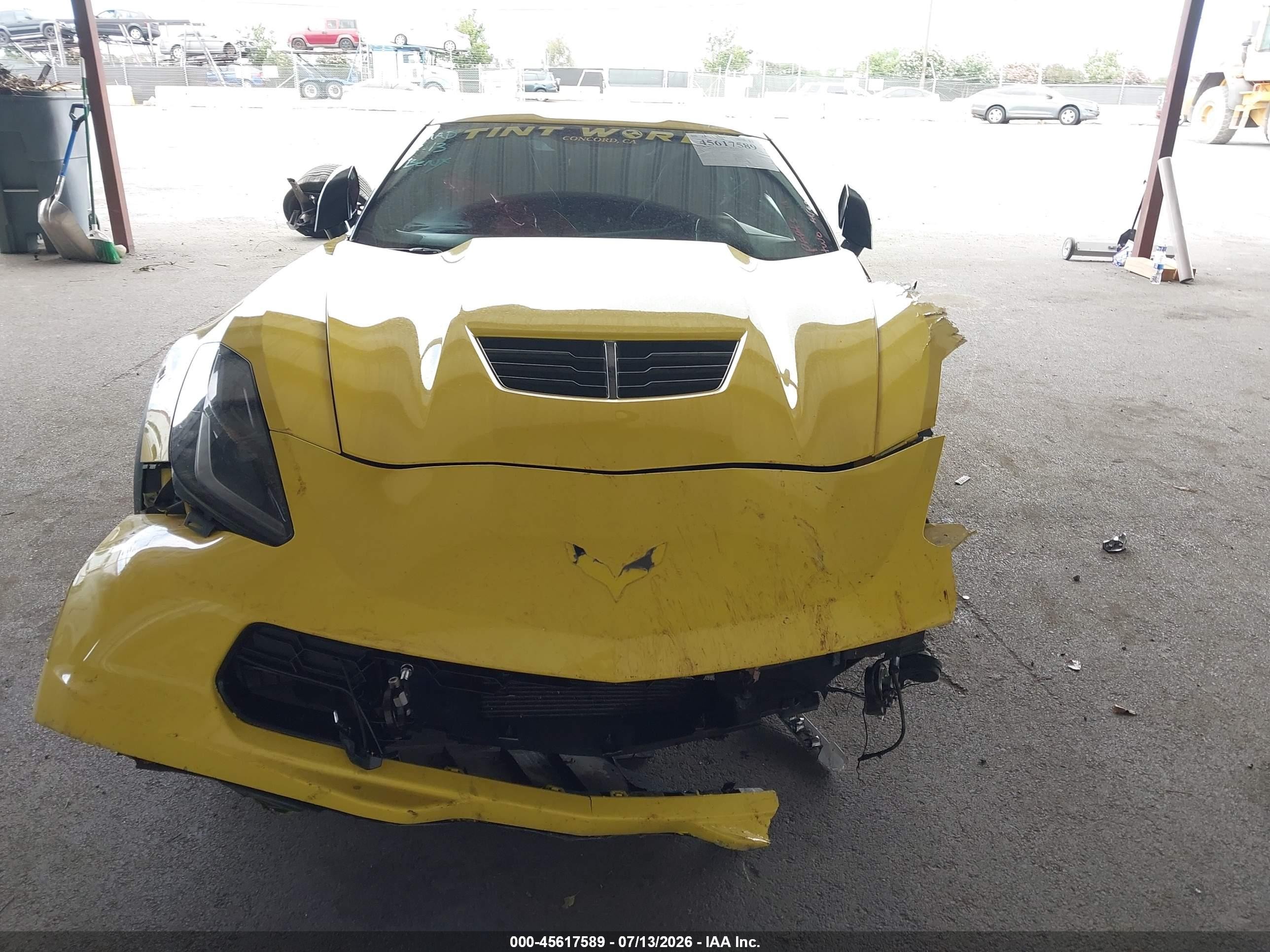 2016 Chevrolet Corvette Z06 Желтый vin: 1G1YU2D6XG5607286