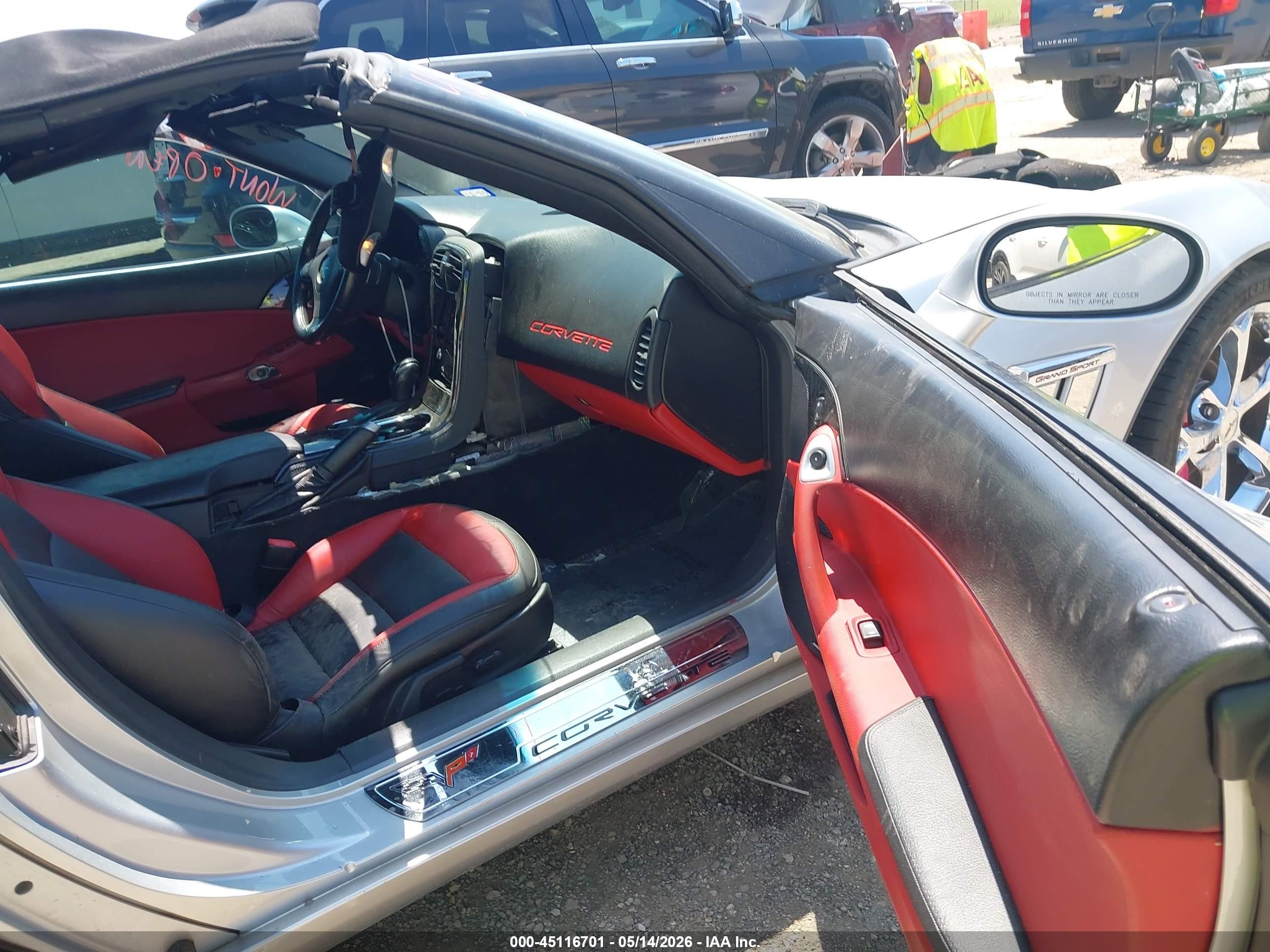 2012 Chevrolet Corvette Grand Sport Серебряный vin: 1G1YV3DW2C5103649