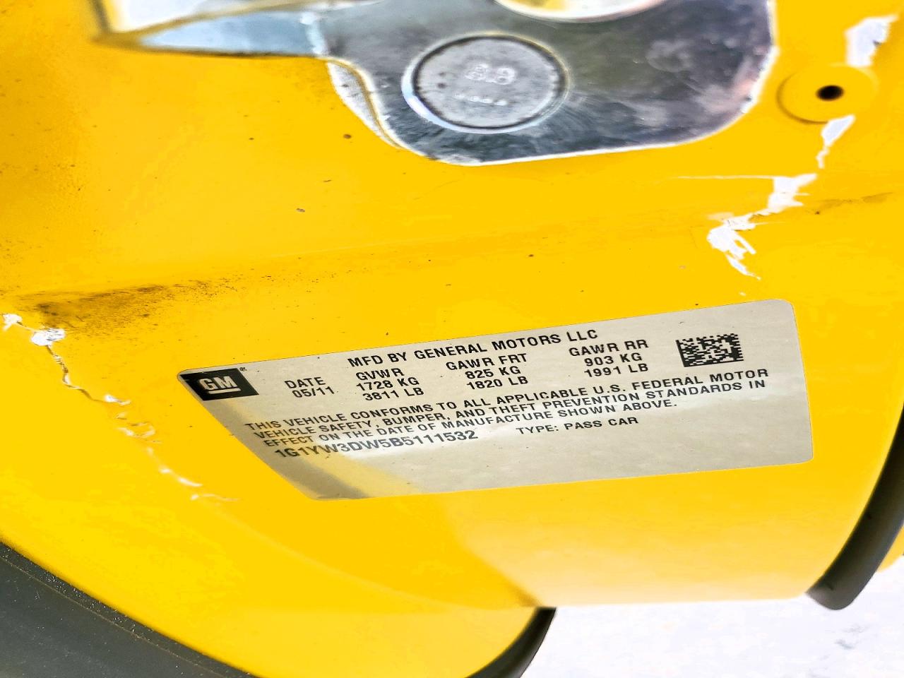 2011 Chevrolet Corvette Grand Sport Yellow vin: 1G1YW3DW5B5111532