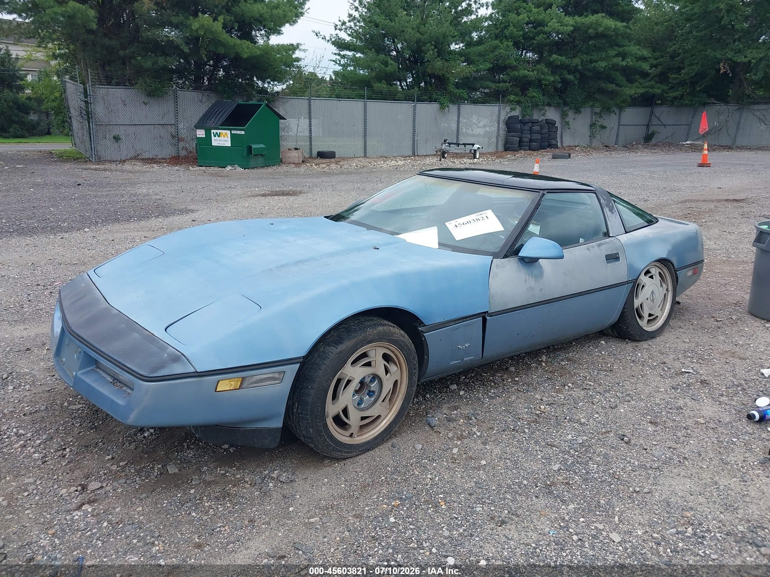 1985 Chevrolet Corvette   Blue vin: 1G1YY0782F5100547