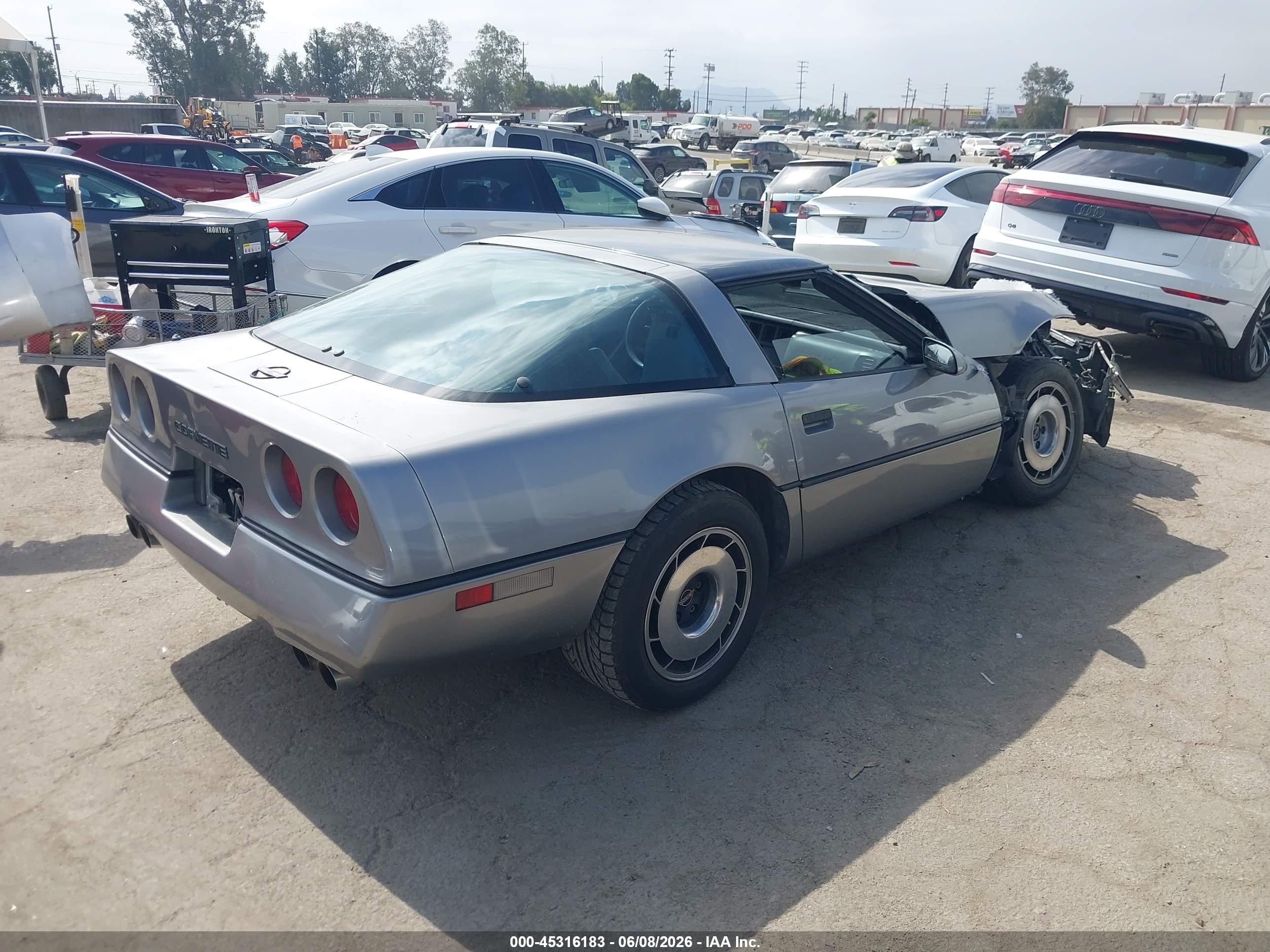 1985 Chevrolet Corvette   Gray vin: 1G1YY0783F5113968