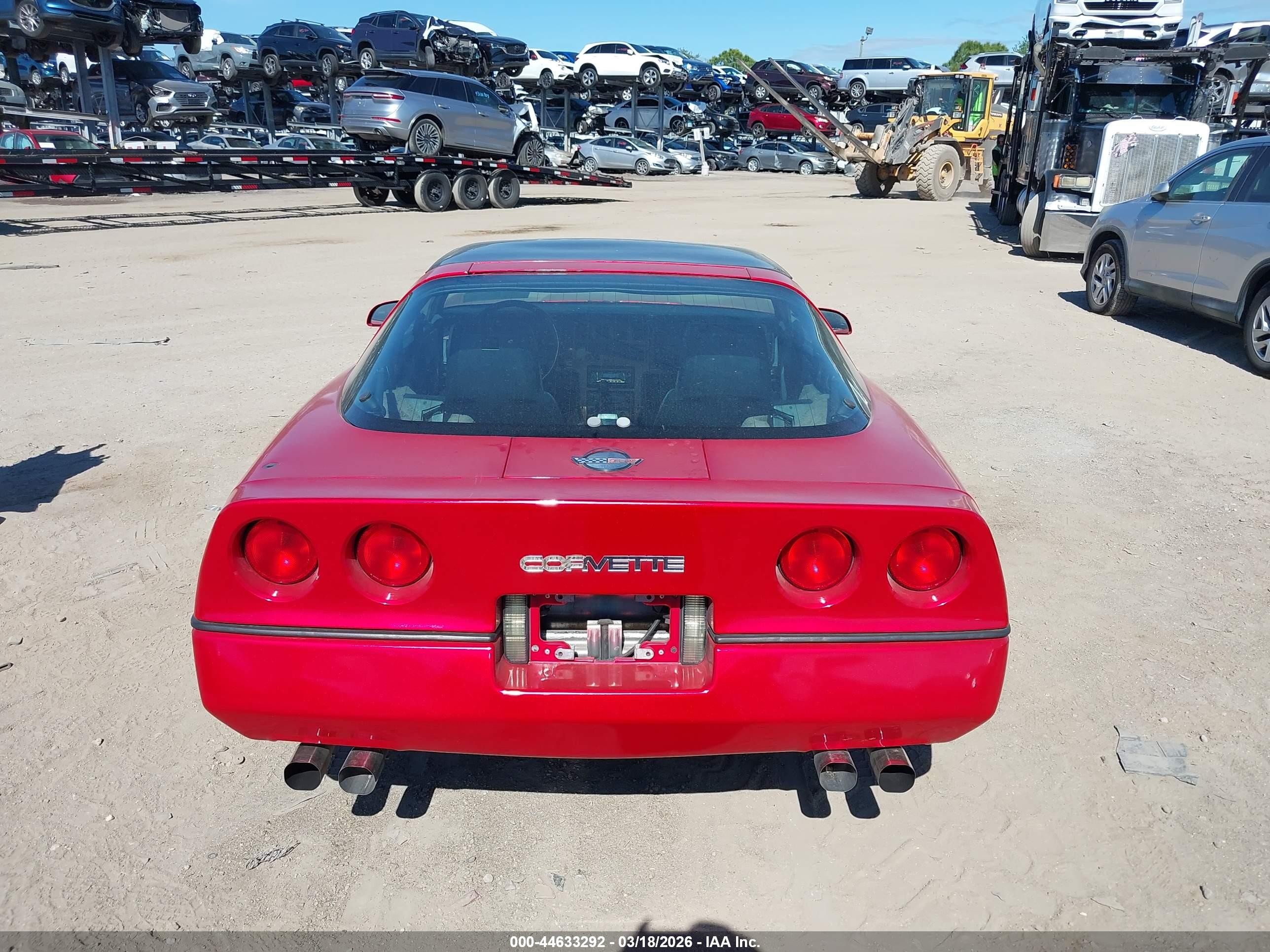 1985 Chevrolet Corvette   Red vin: 1G1YY0783F5132021