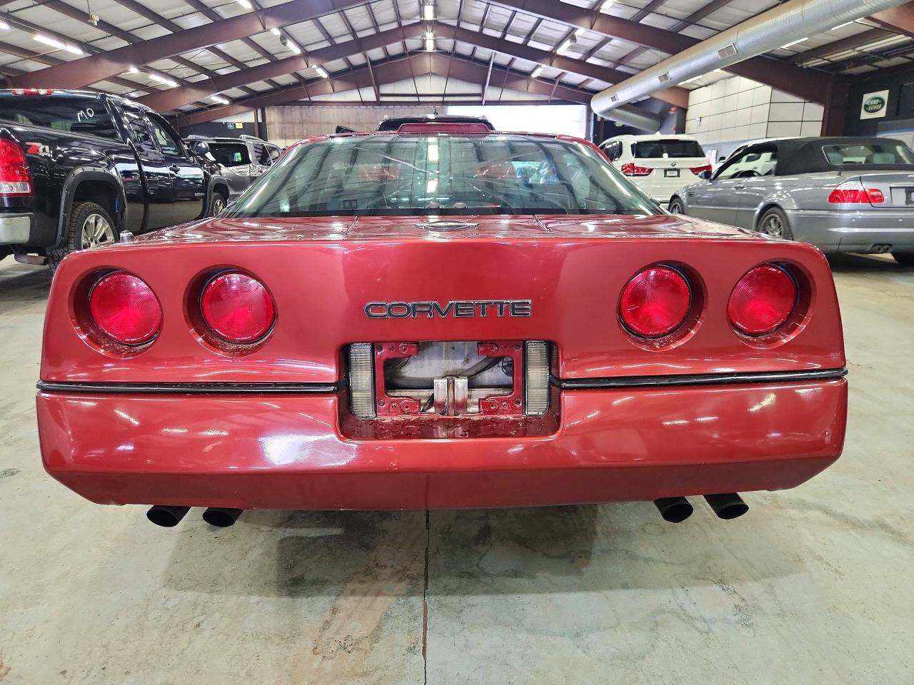 1986 Chevrolet Corvette Red vin: 1G1YY0784G5115570