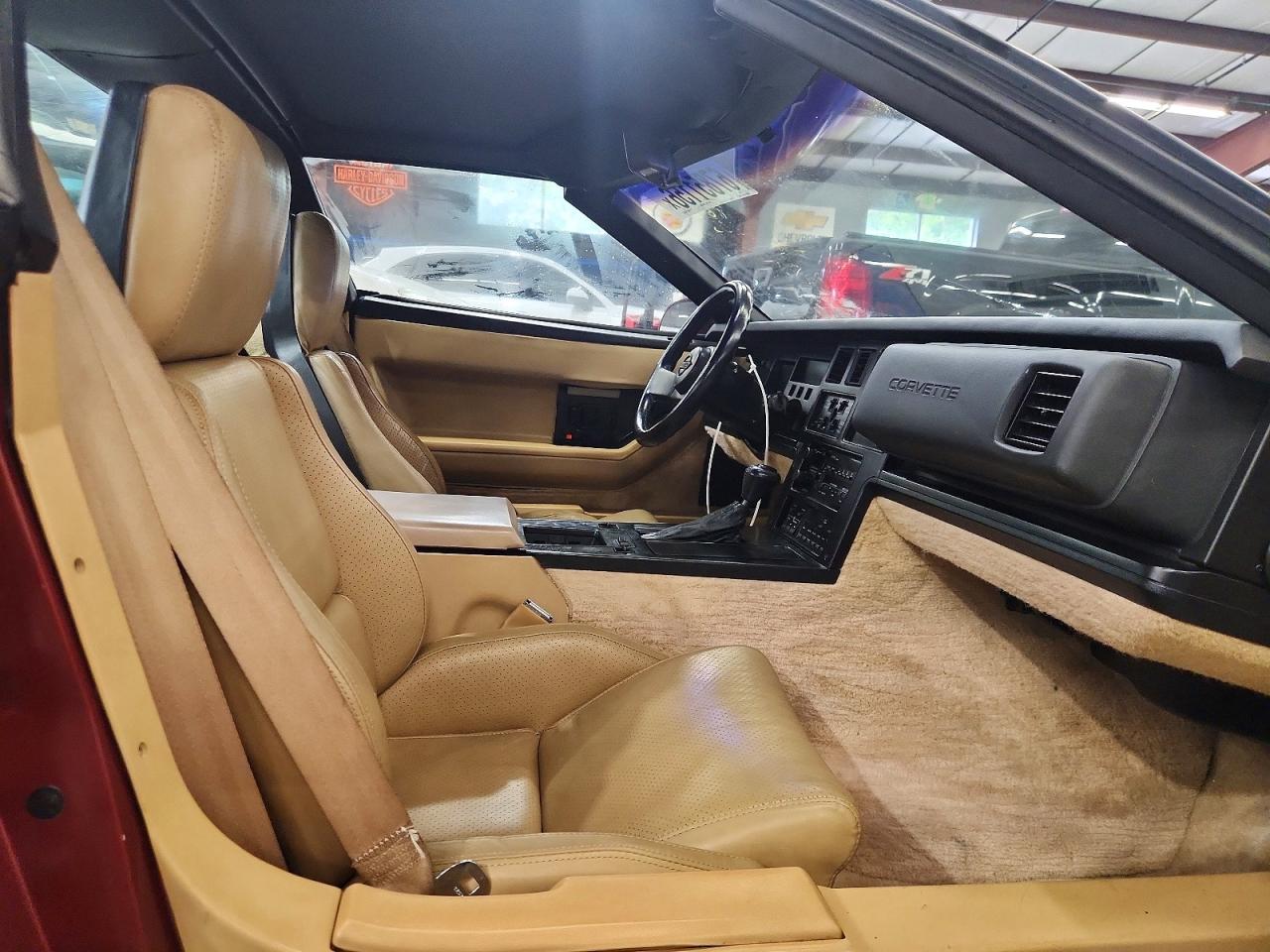 1986 Chevrolet Corvette Red vin: 1G1YY0784G5115570