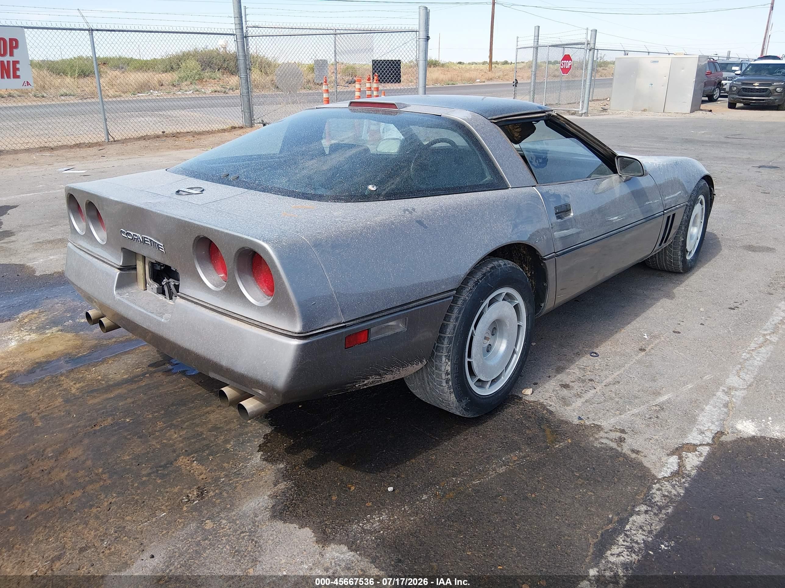 1986 Chevrolet Corvette   Silver vin: 1G1YY0784G5117366