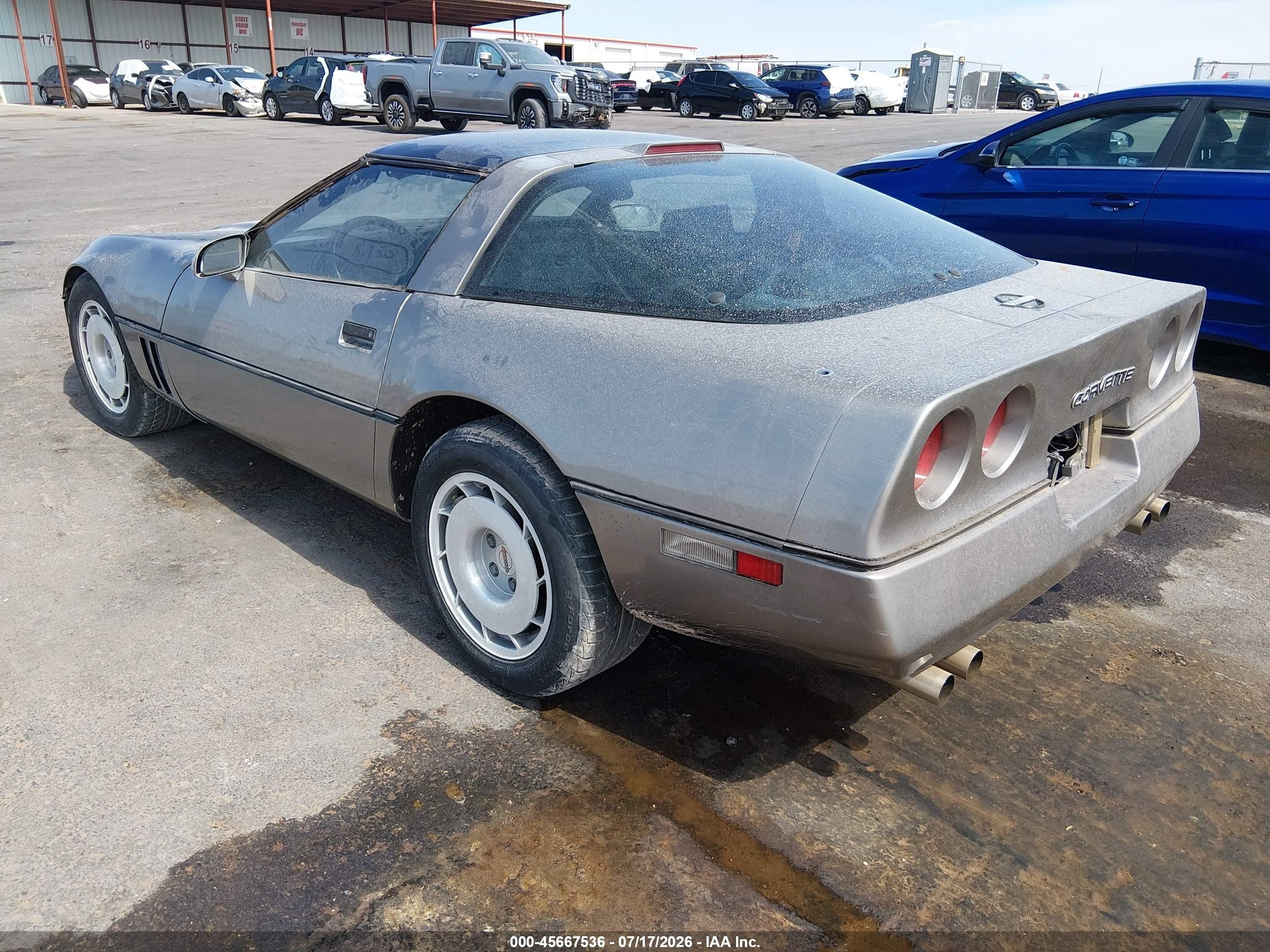 1986 Chevrolet Corvette   Silver vin: 1G1YY0784G5117366