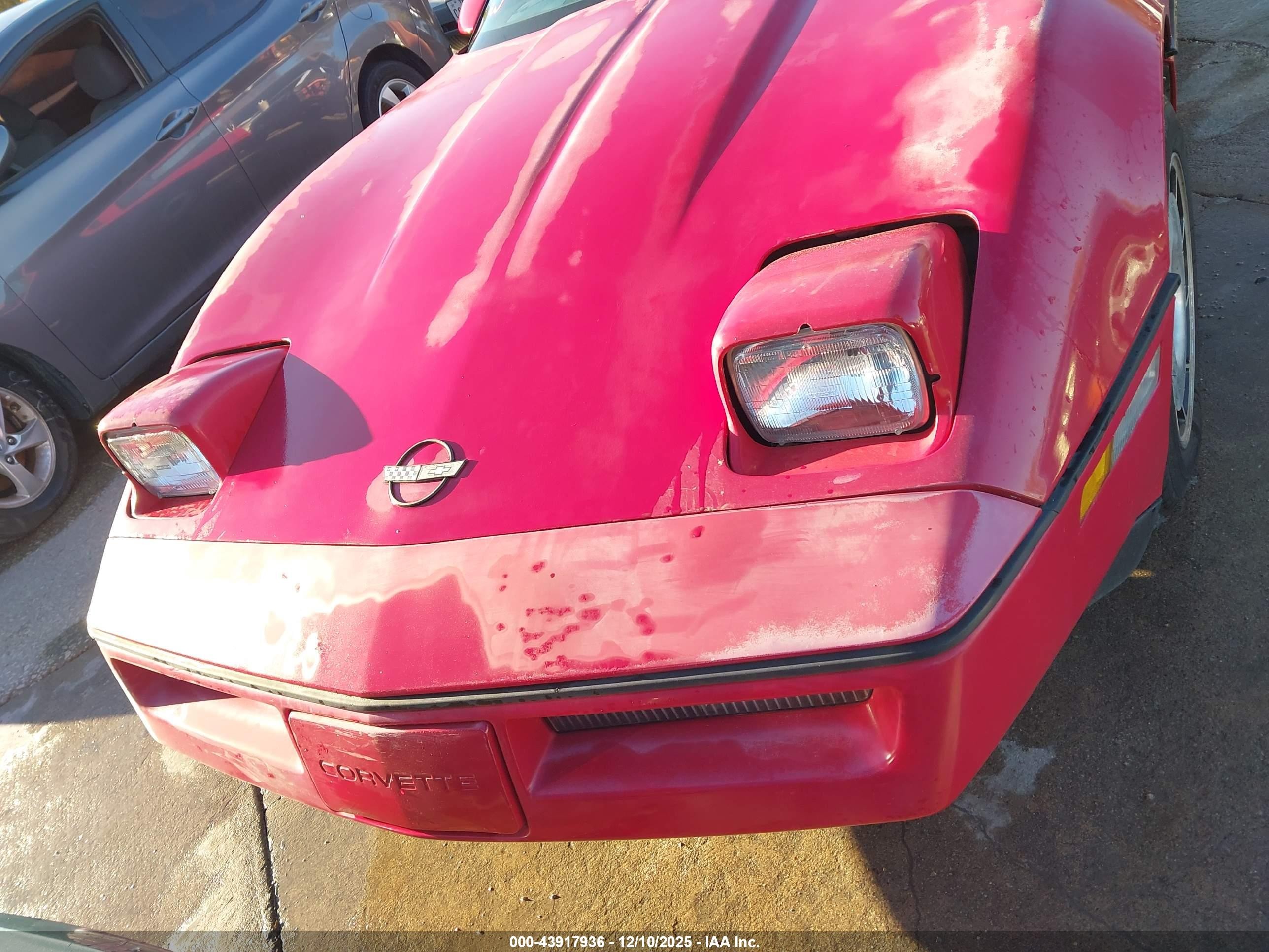 1985 Chevrolet Corvette   Red vin: 1G1YY0787F5126447