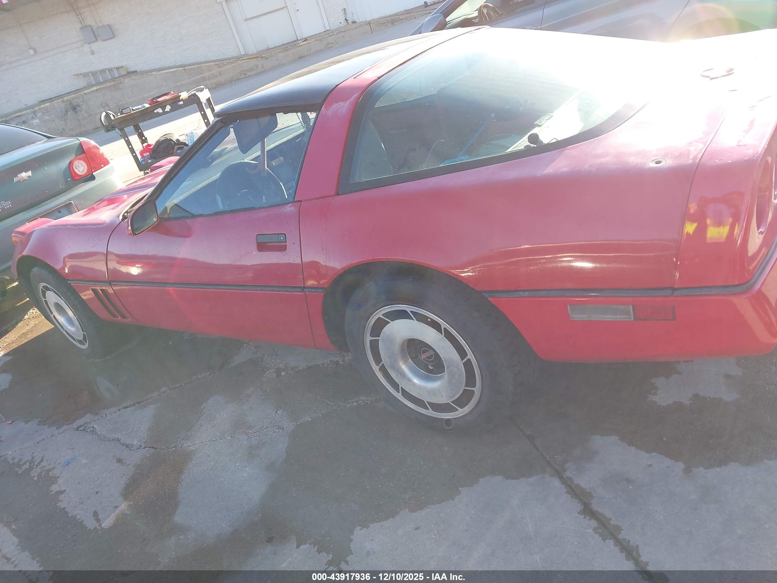 1985 Chevrolet Corvette   Red vin: 1G1YY0787F5126447