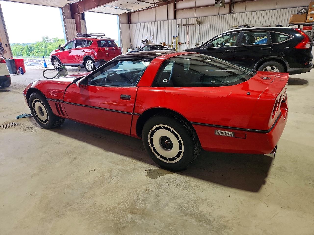 1985 Chevrolet Corvette Red vin: 1G1YY0789F5108113
