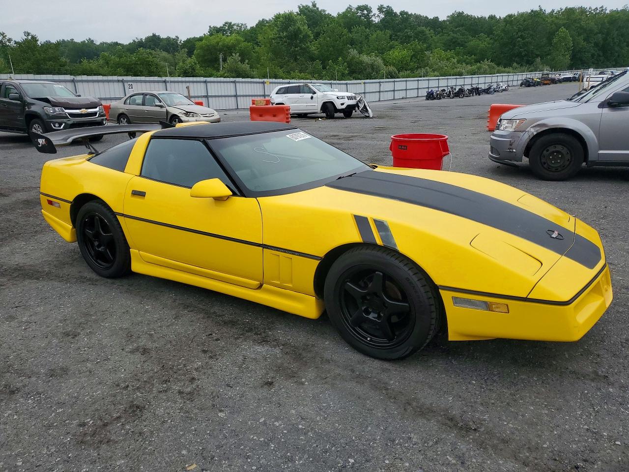 1986 Chevrolet Corvette Yellow vin: 1G1YY0789G5105049