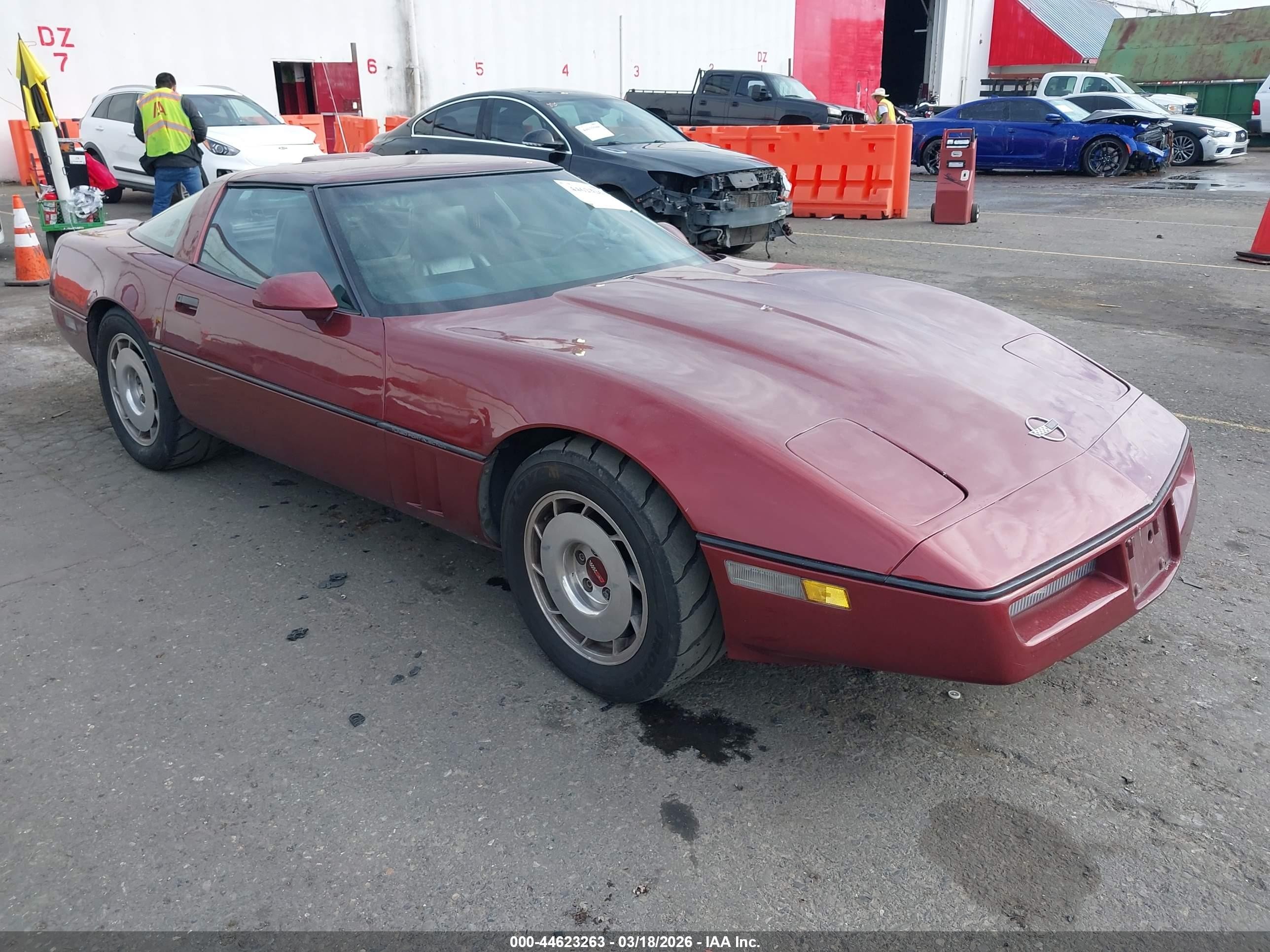 1986 Chevrolet Corvette   Burgundy vin: 1G1YY0789G5117153