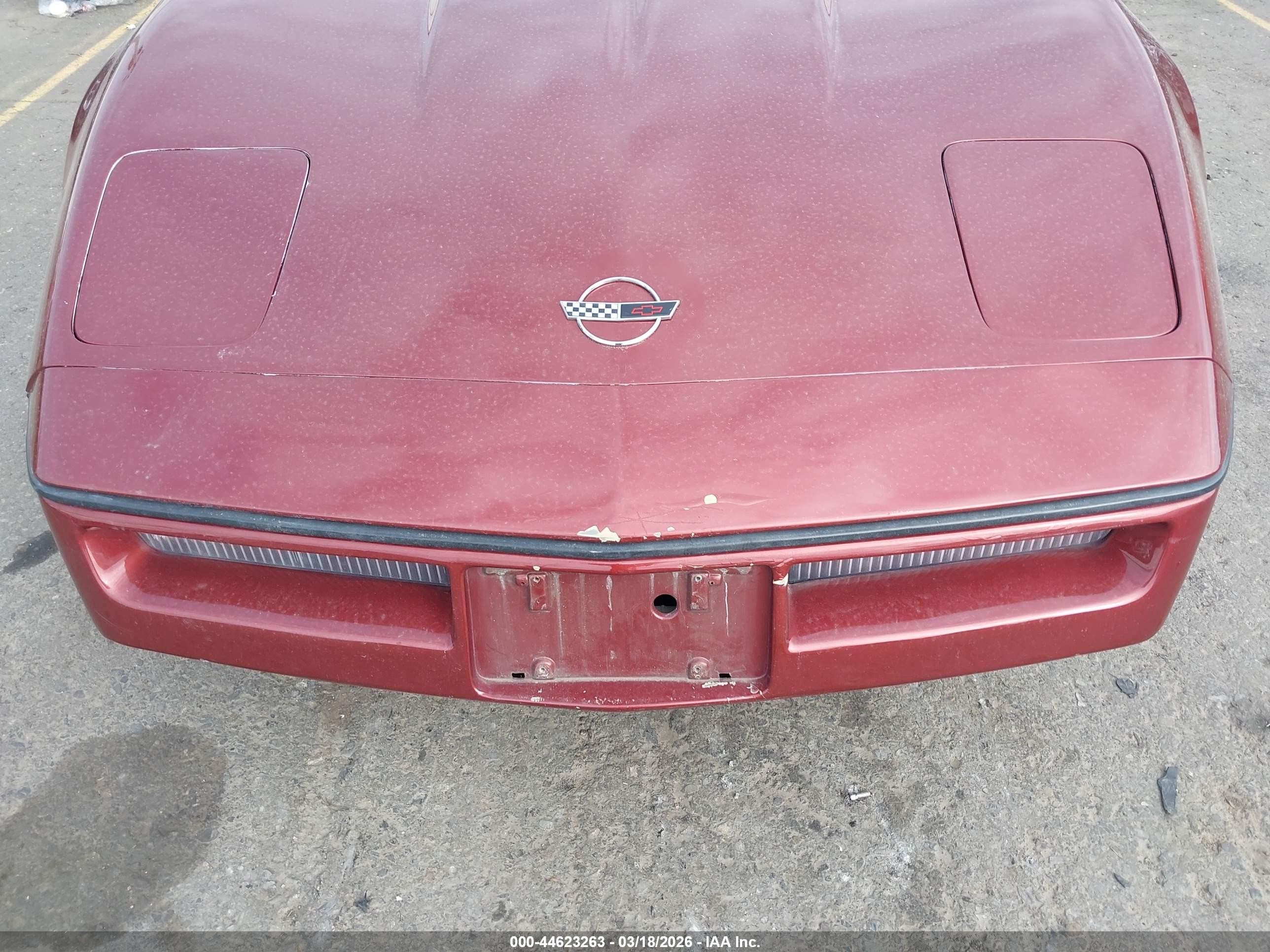 1986 Chevrolet Corvette   Burgundy vin: 1G1YY0789G5117153