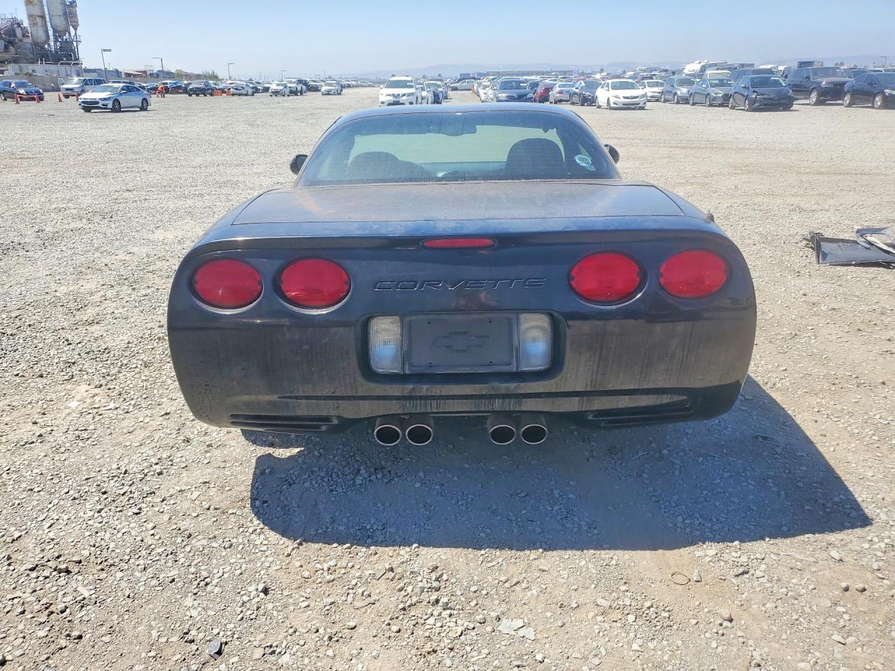 2002 Chevrolet Corvette Z06 Черный vin: 1G1YY12S025125675