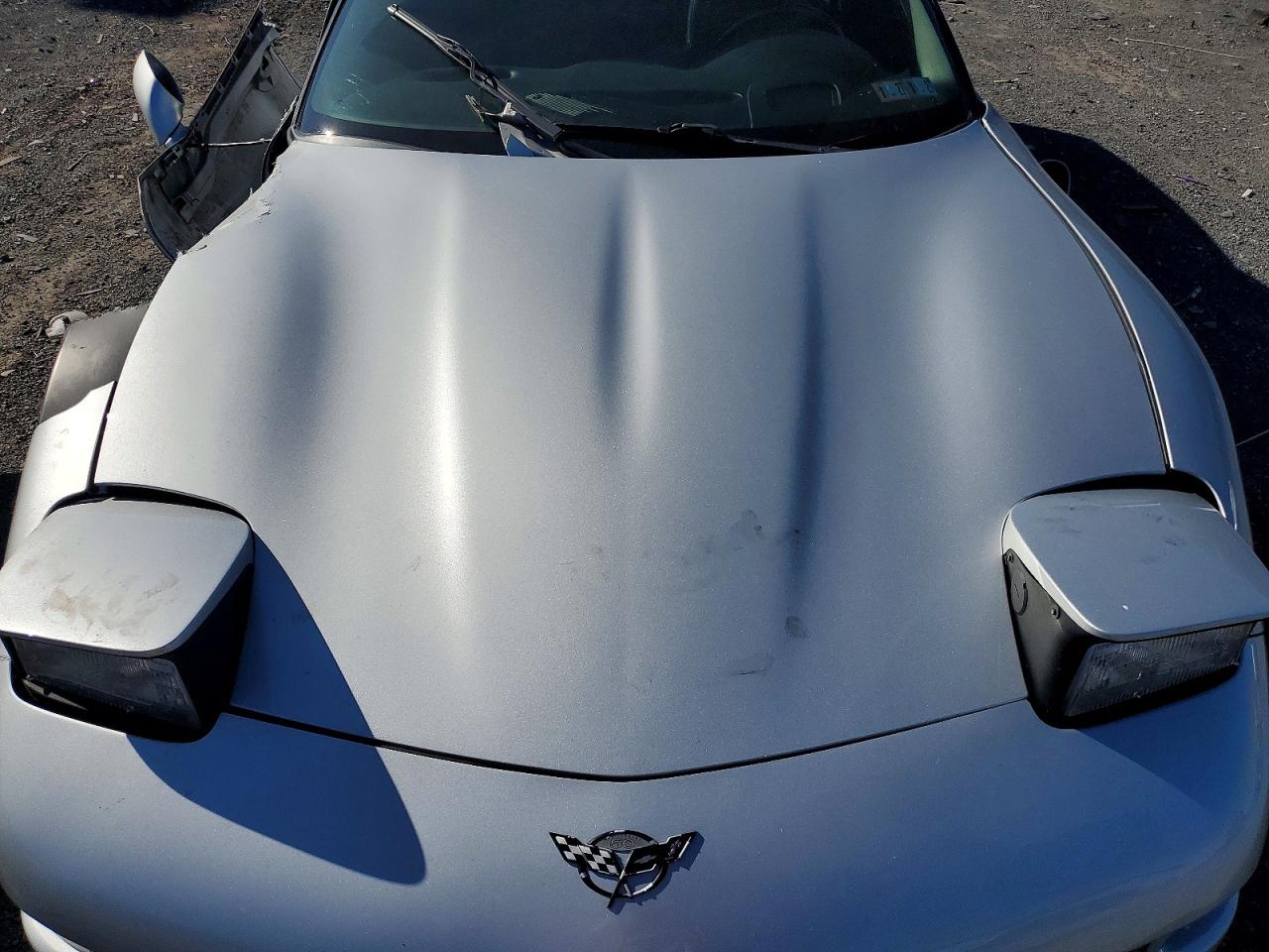 2003 Chevrolet Corvette Z06 Silver vin: 1G1YY12S135114850