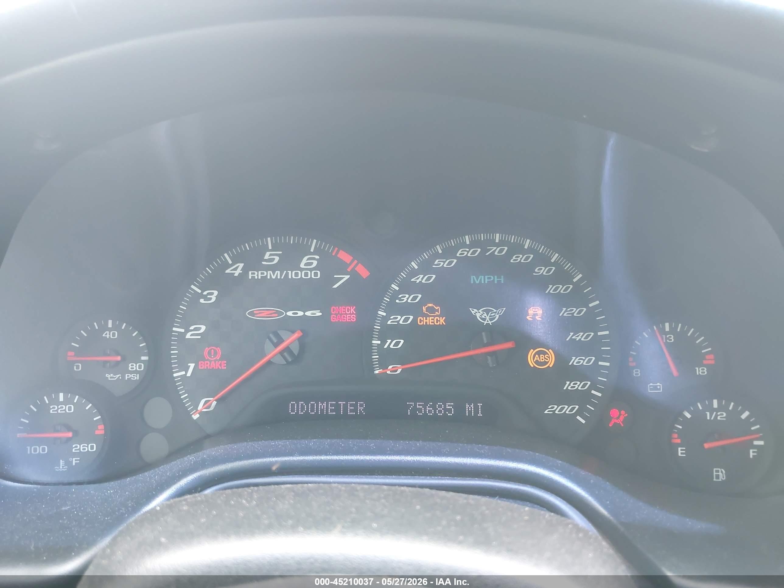 2003 Chevrolet Corvette Z06 Hardtop Yellow vin: 1G1YY12S235119863