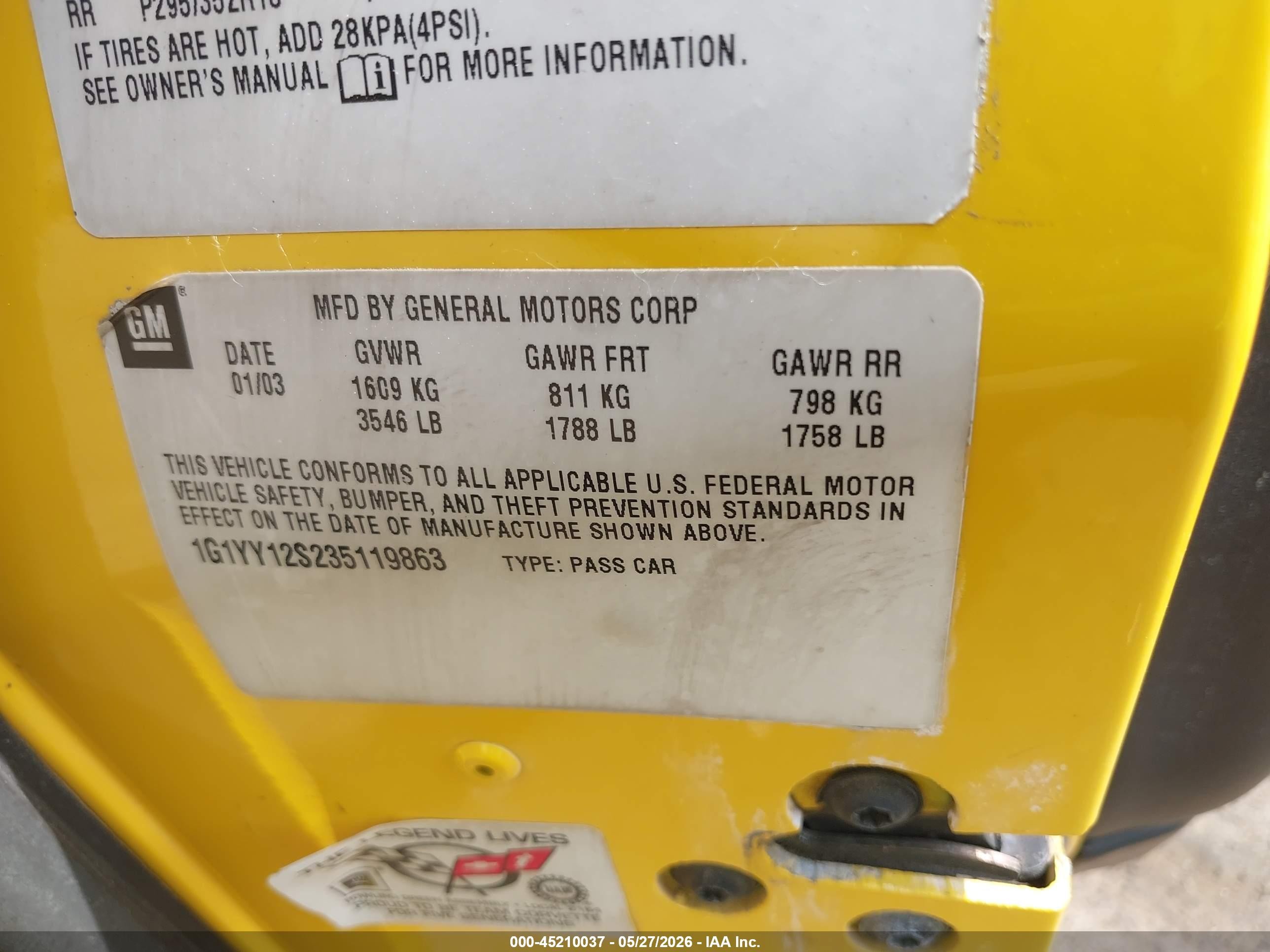 2003 Chevrolet Corvette Z06 Hardtop Yellow vin: 1G1YY12S235119863