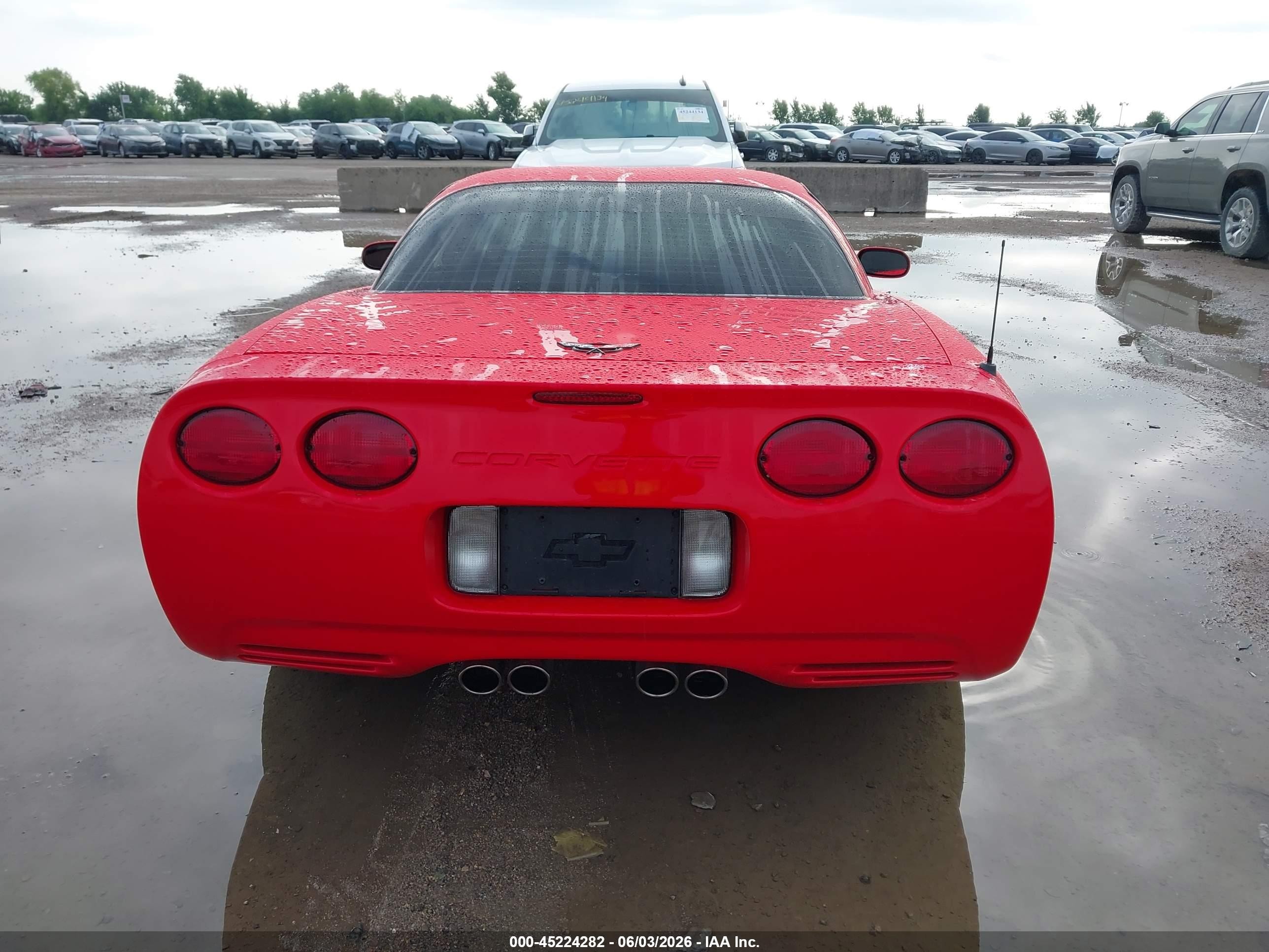 2004 Chevrolet Corvette Z06 Hardtop Red vin: 1G1YY12S245111845