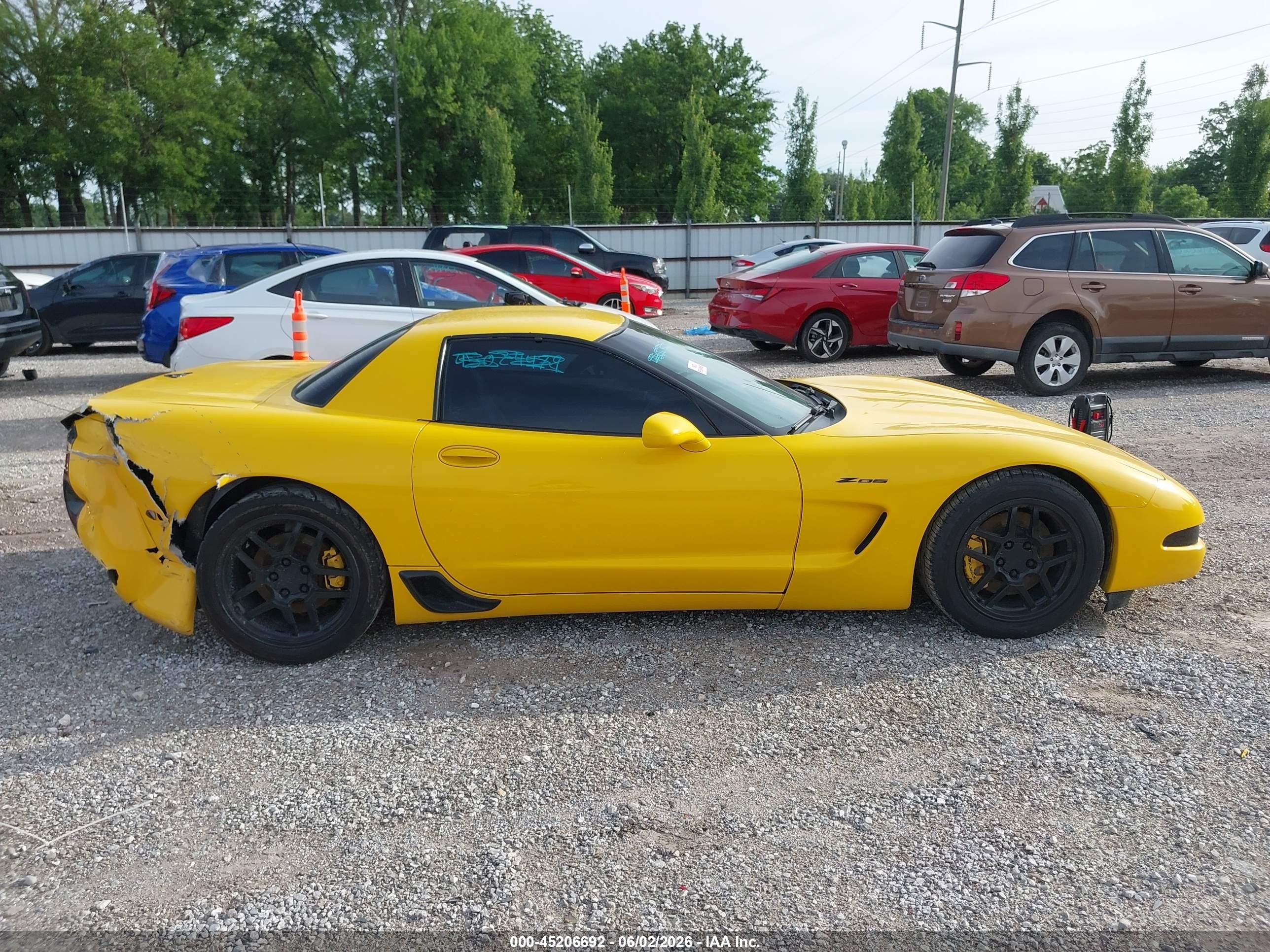 2003 Chevrolet Corvette Z06 Hardtop Yellow vin: 1G1YY12S835126168