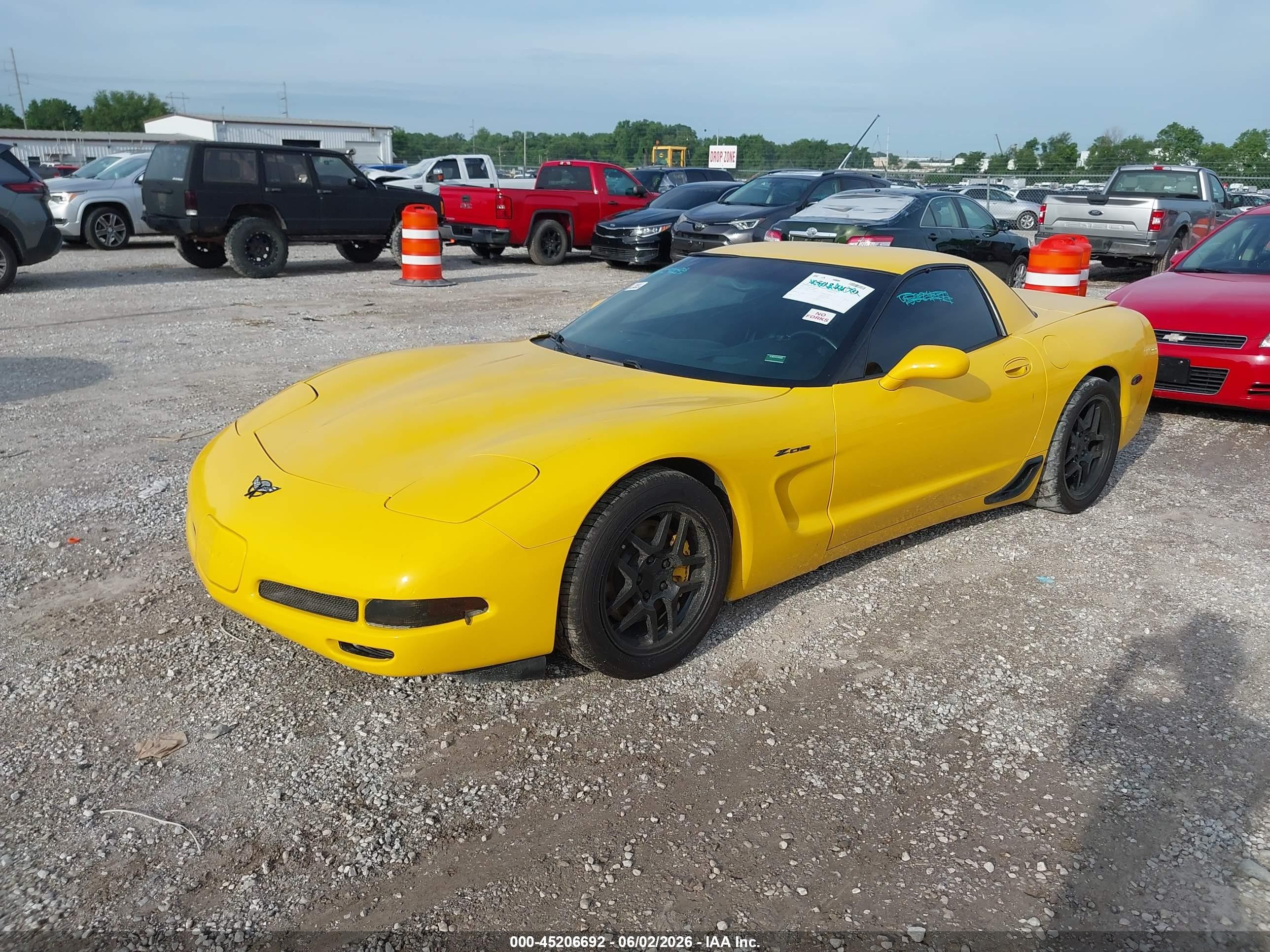 2003 Chevrolet Corvette Z06 Hardtop Yellow vin: 1G1YY12S835126168