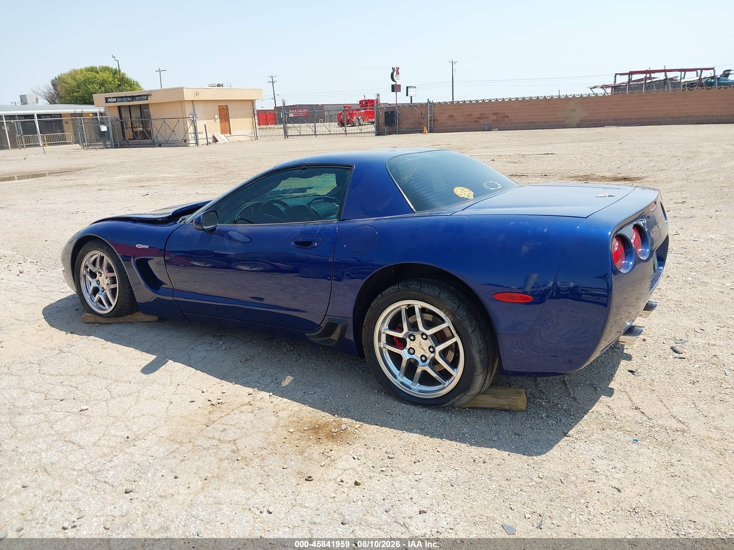 2004 Chevrolet Corvette Z06 Hardtop Blue vin: 1G1YY12S845100607
