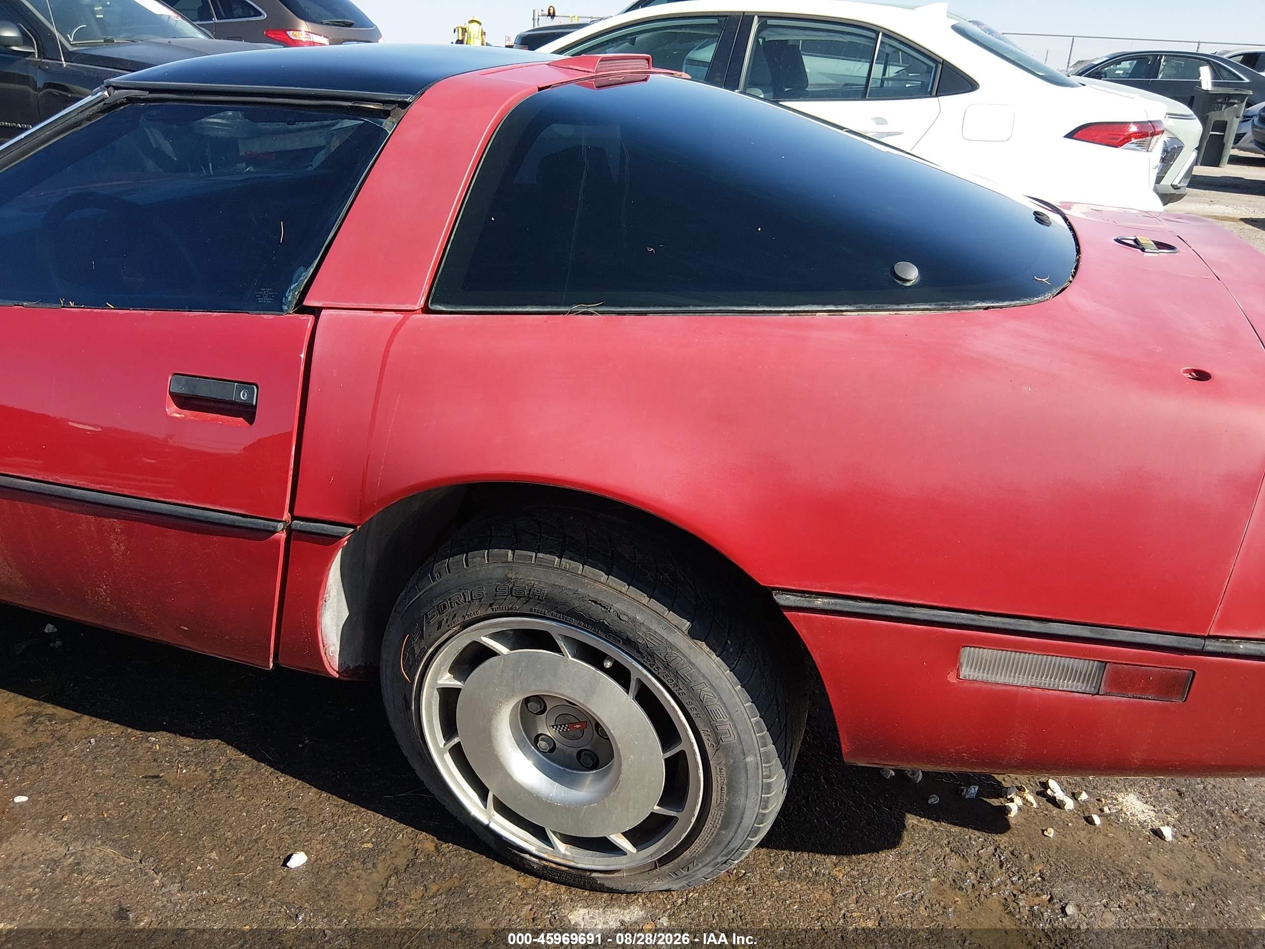 1987 Chevrolet Corvette   Red vin: 1G1YY2180H5108587