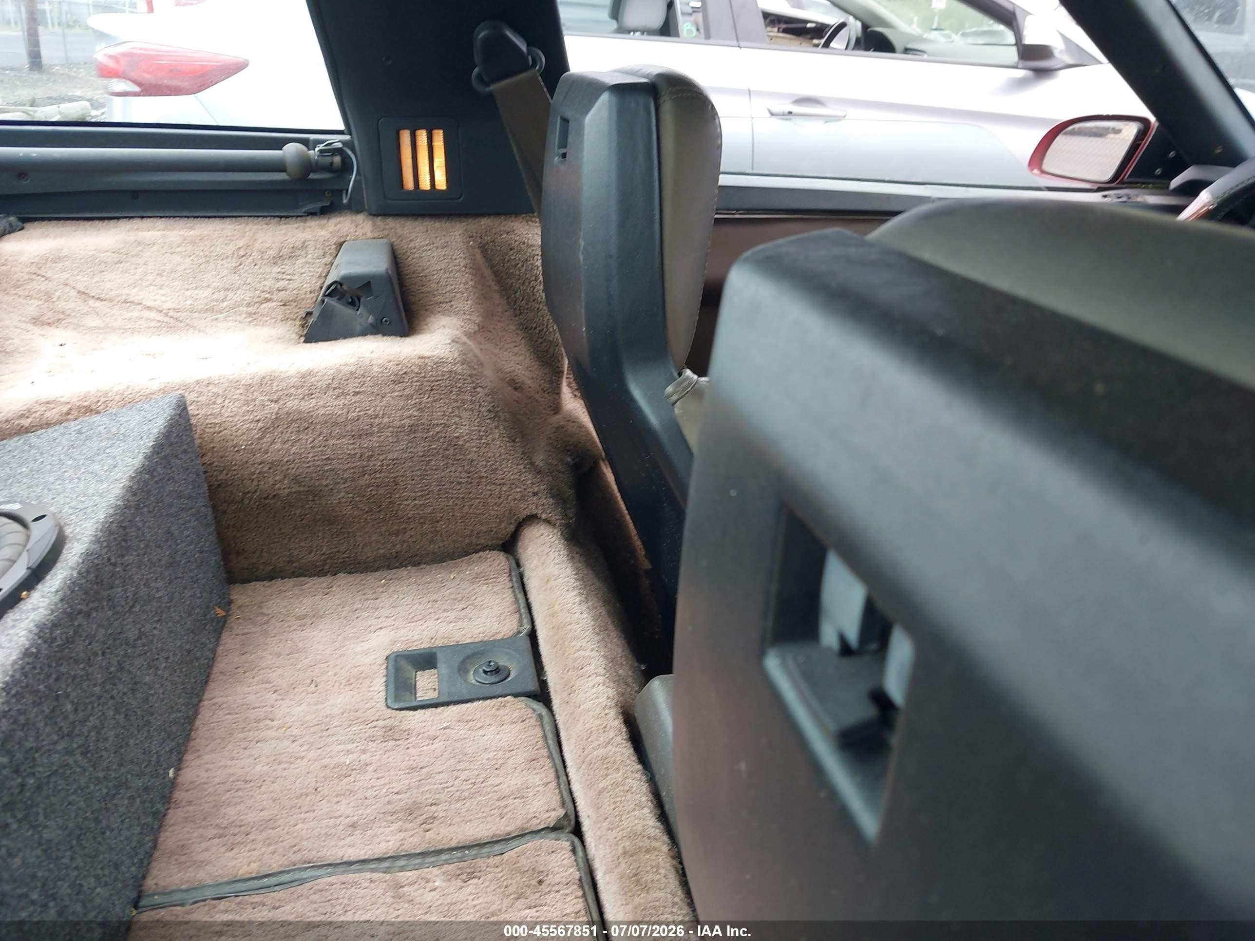 1987 Chevrolet Corvette   Бордовый vin: 1G1YY2182H5122975