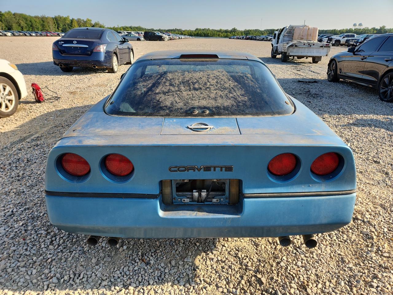 1987 Chevrolet Corvette Blue vin: 1G1YY2182H5130171
