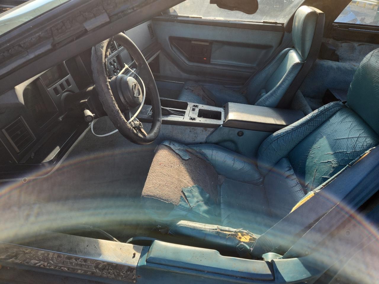 1987 Chevrolet Corvette Blue vin: 1G1YY2182H5130171