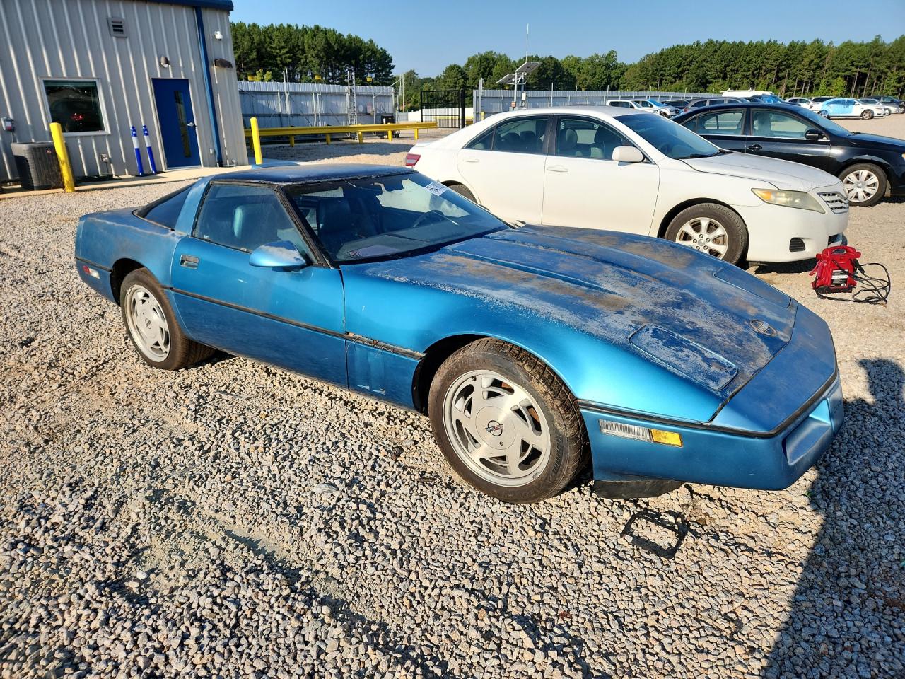 1987 Chevrolet Corvette Blue vin: 1G1YY2182H5130171