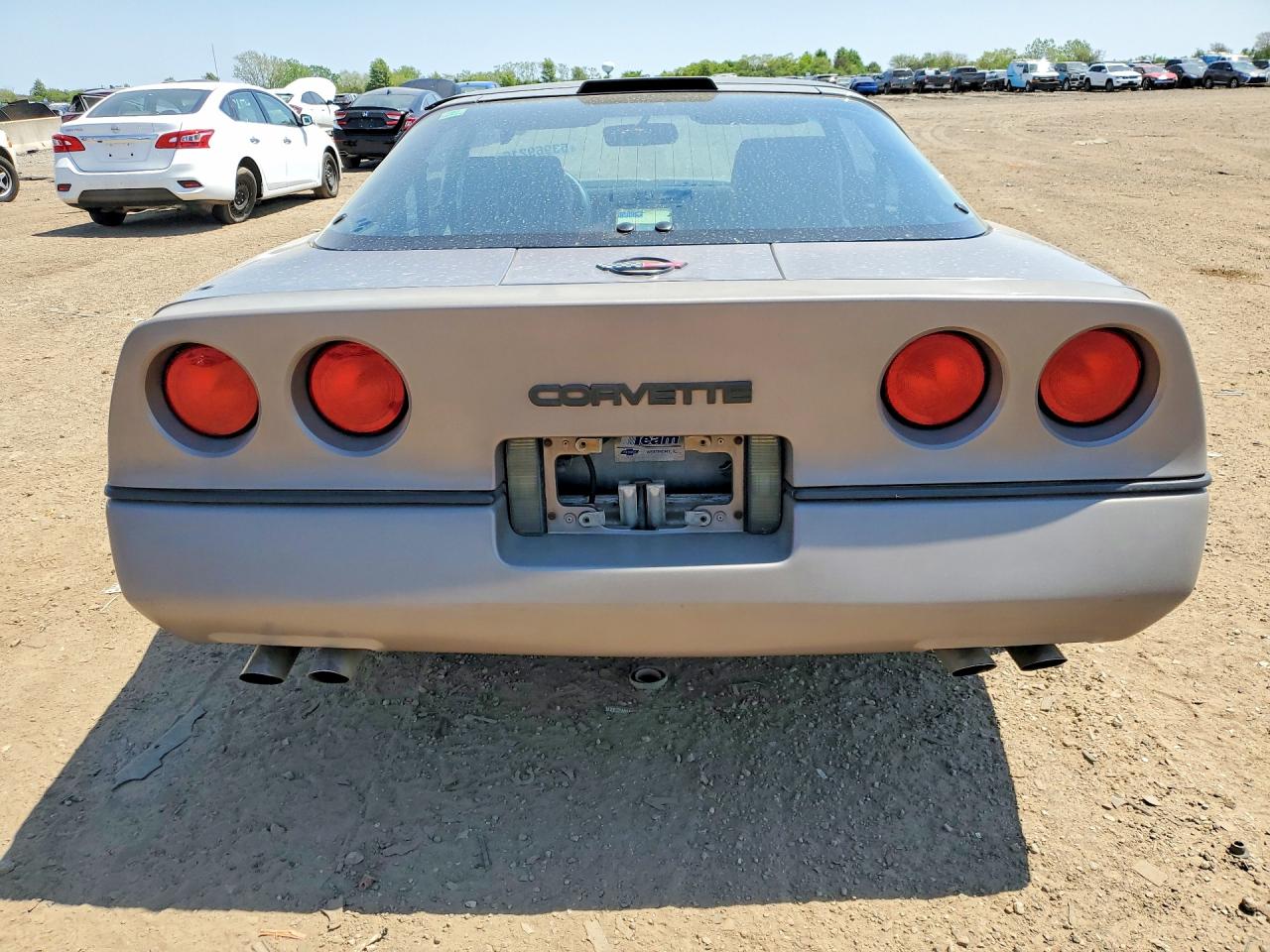 1989 Chevrolet Corvette Gray vin: 1G1YY2182K5103284