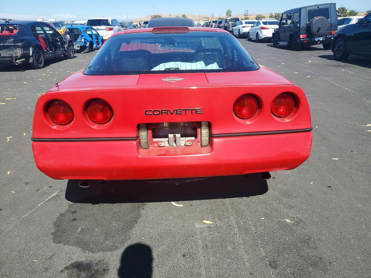 1989 Chevrolet Corvette Red vin: 1G1YY2182K5118867
