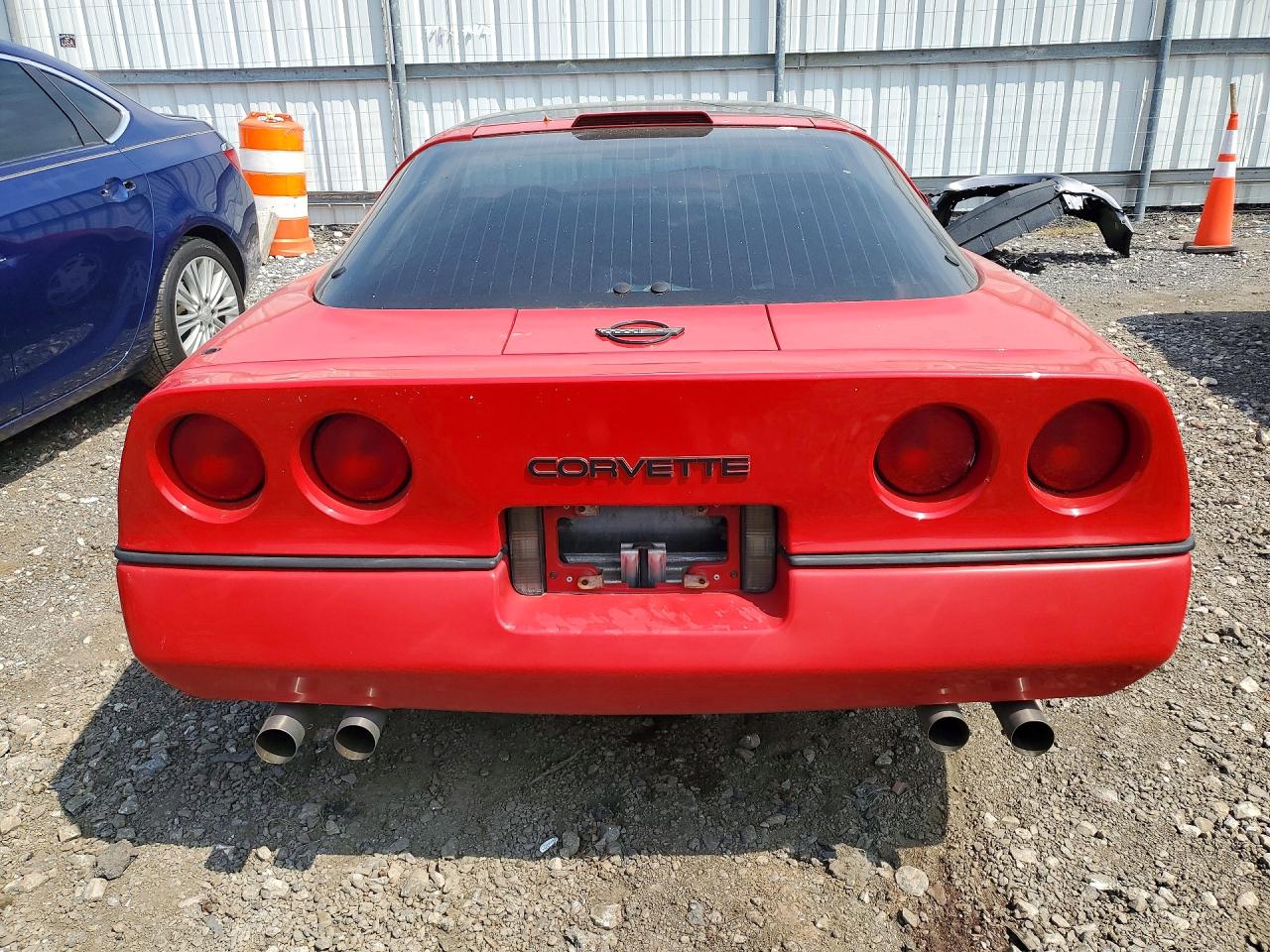 1989 Chevrolet Corvette Red vin: 1G1YY2184K5105523