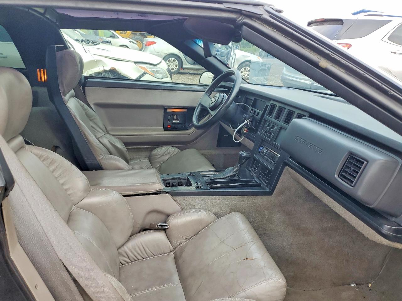 1989 Chevrolet Corvette Gray vin: 1G1YY2185K5100539