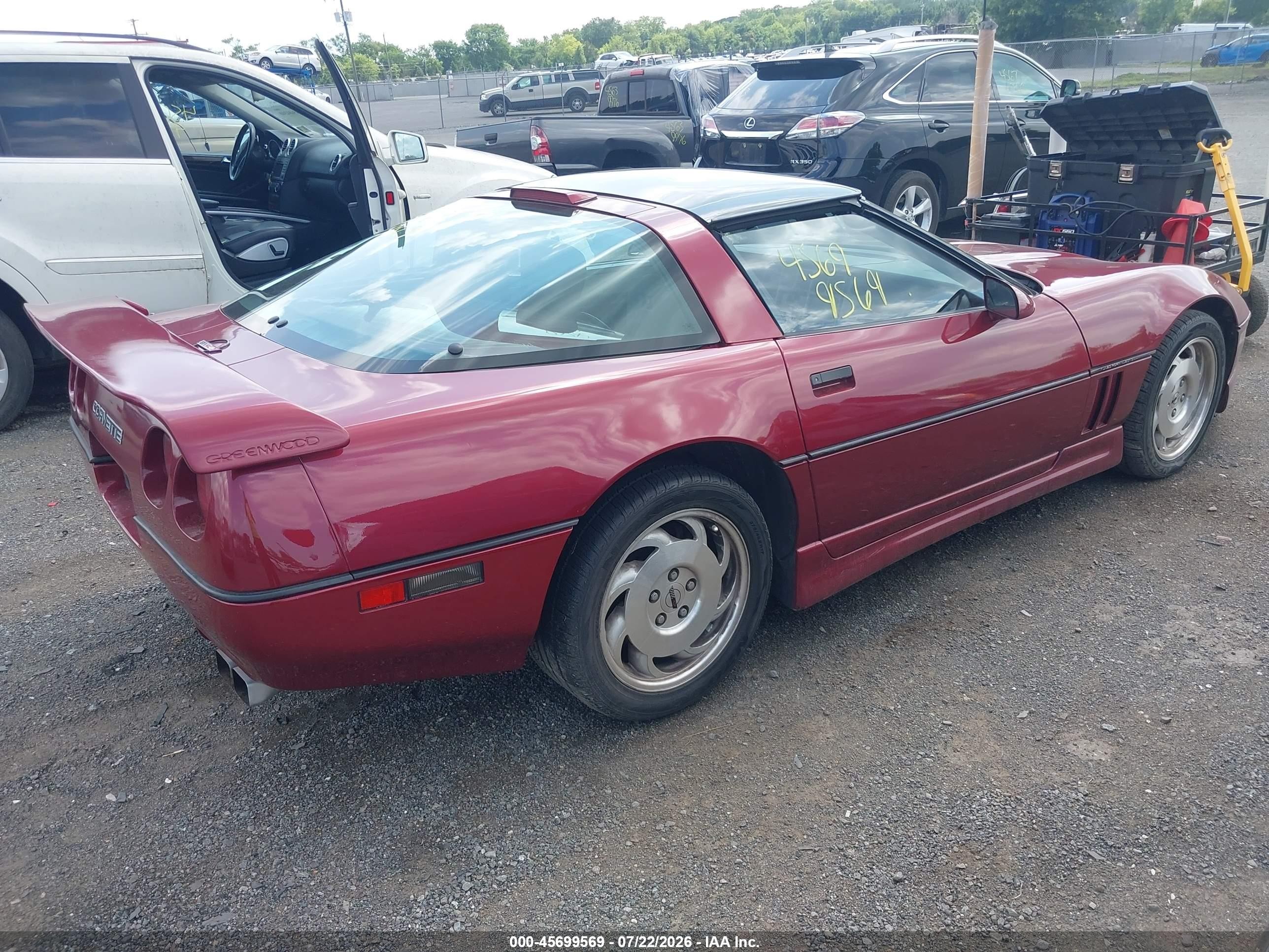 1989 Chevrolet Corvette   Red vin: 1G1YY2185K5113596