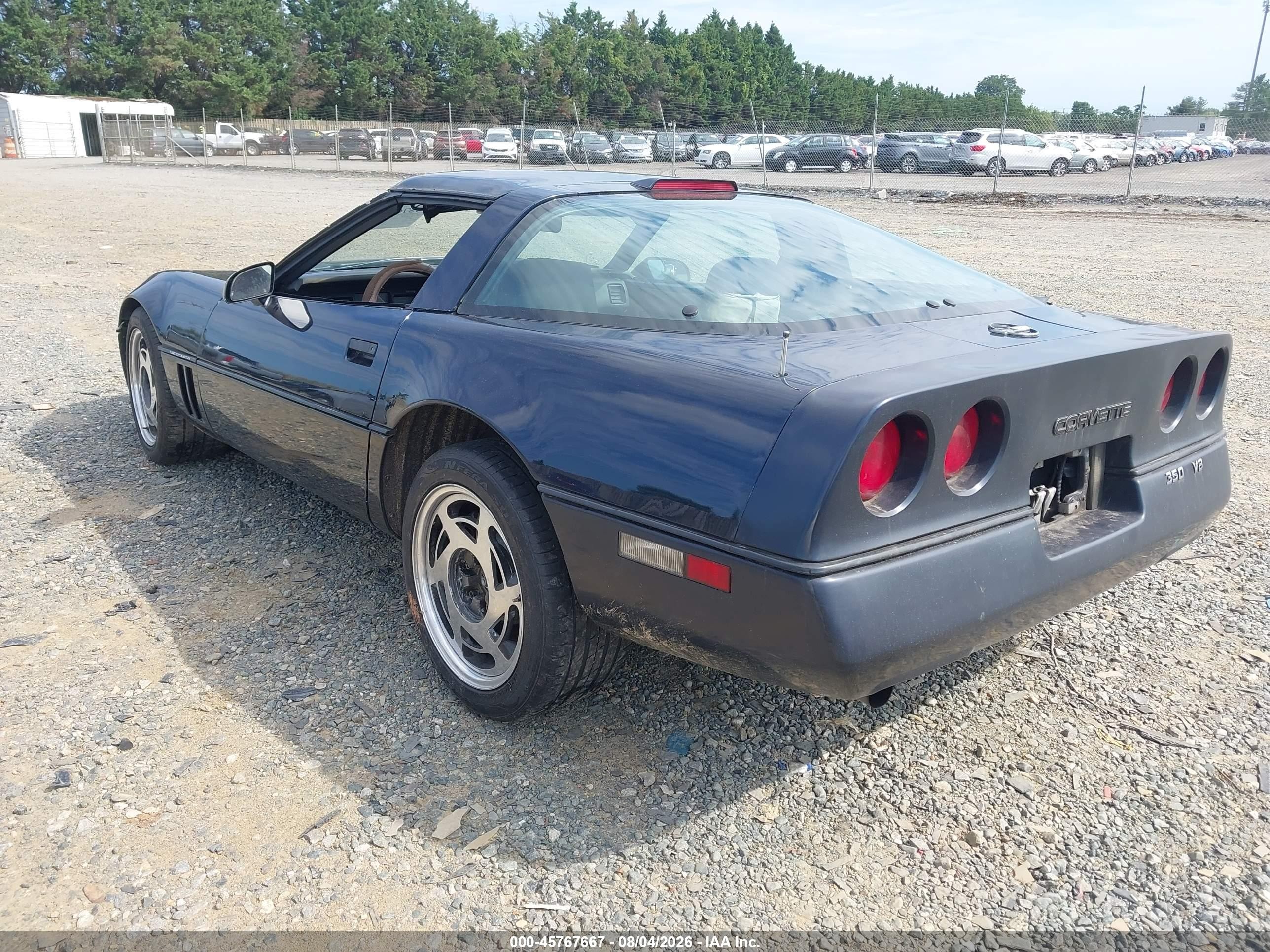 1988 Chevrolet Corvette   Dark Blue vin: 1G1YY2188J5120007